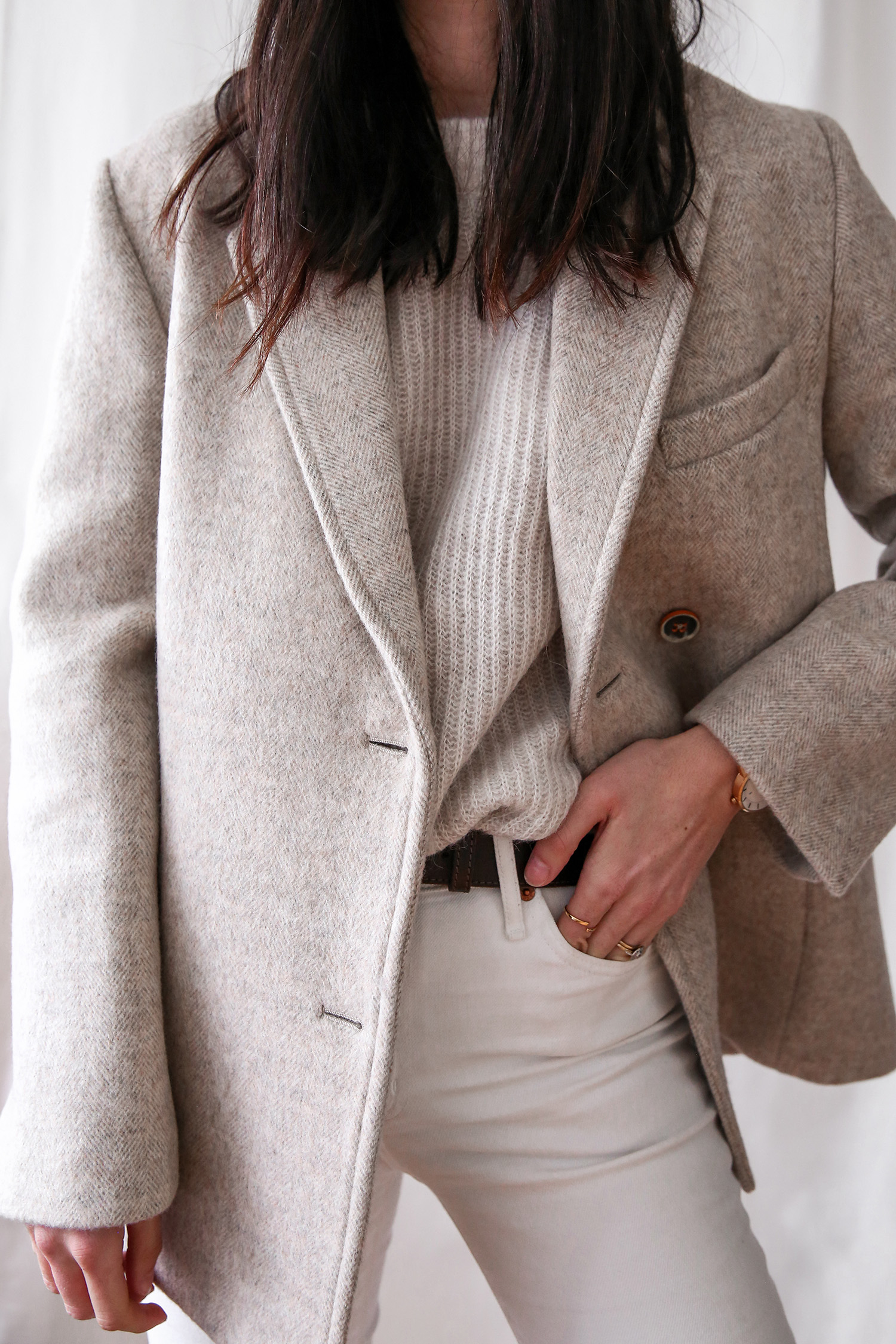 Wardrobe Staples that have defined my personal style, neutrals autumn winter outfit