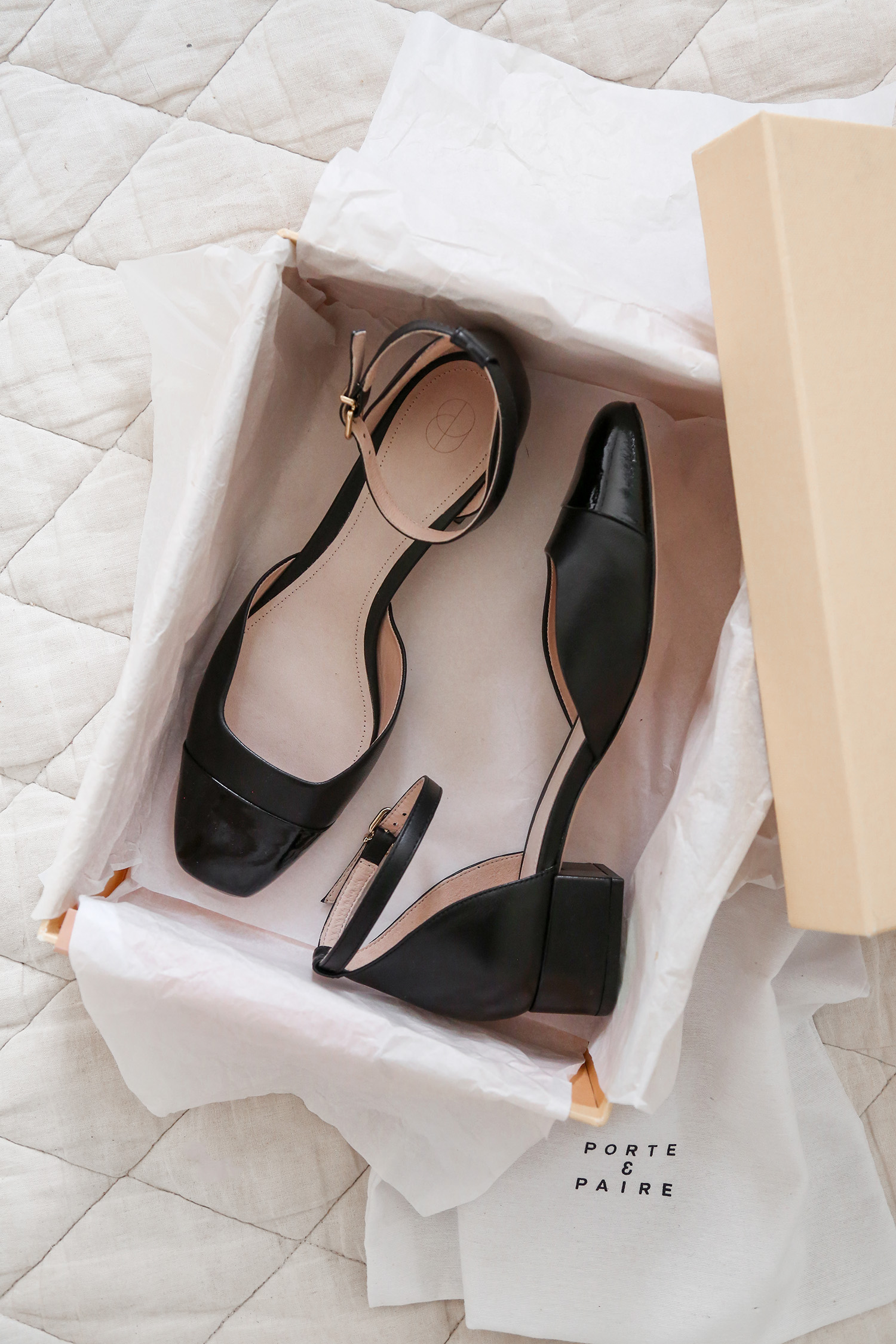 Porte & Paire Patent Trimmed Leather Pumps