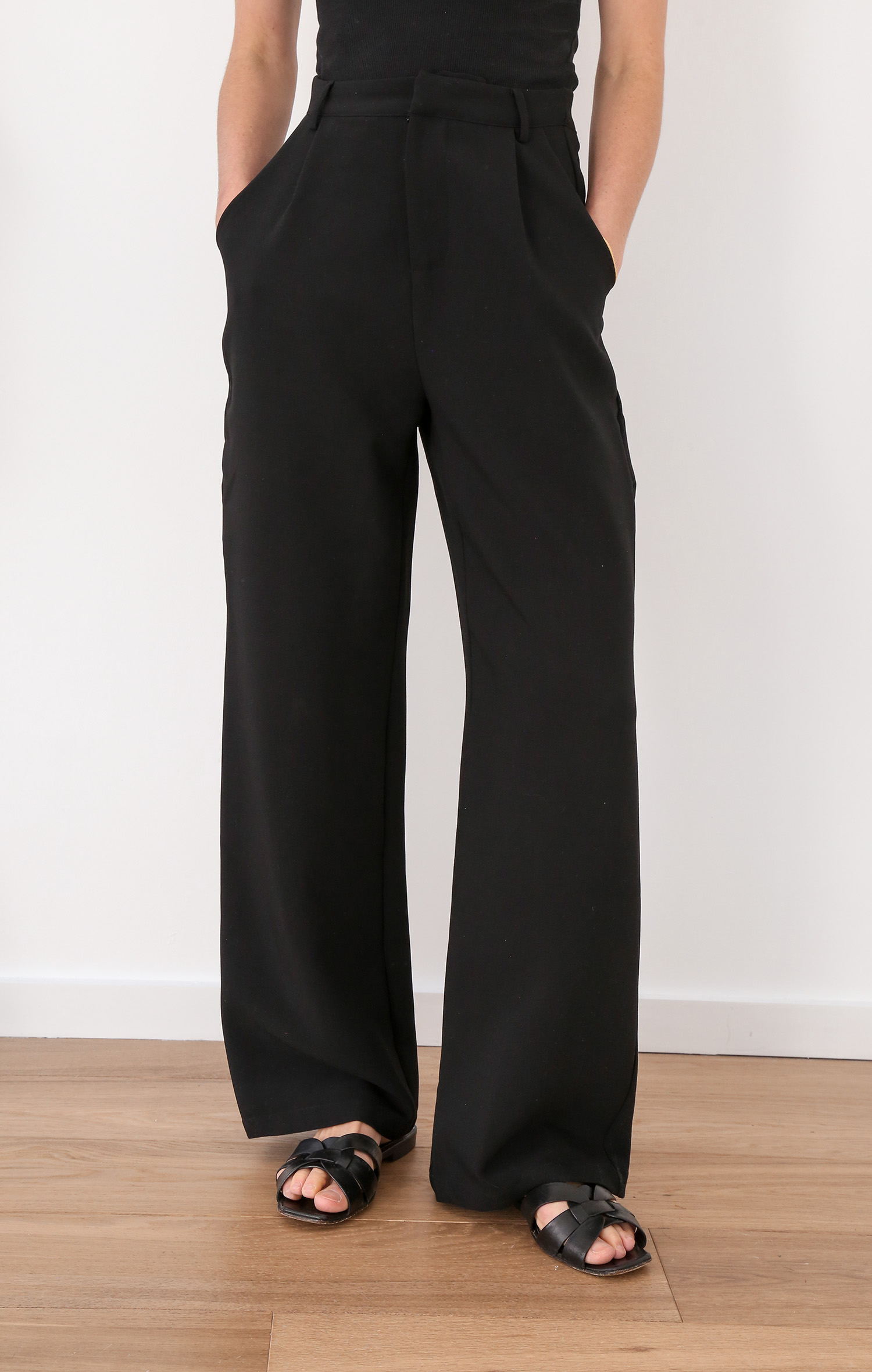 Rowan black pant