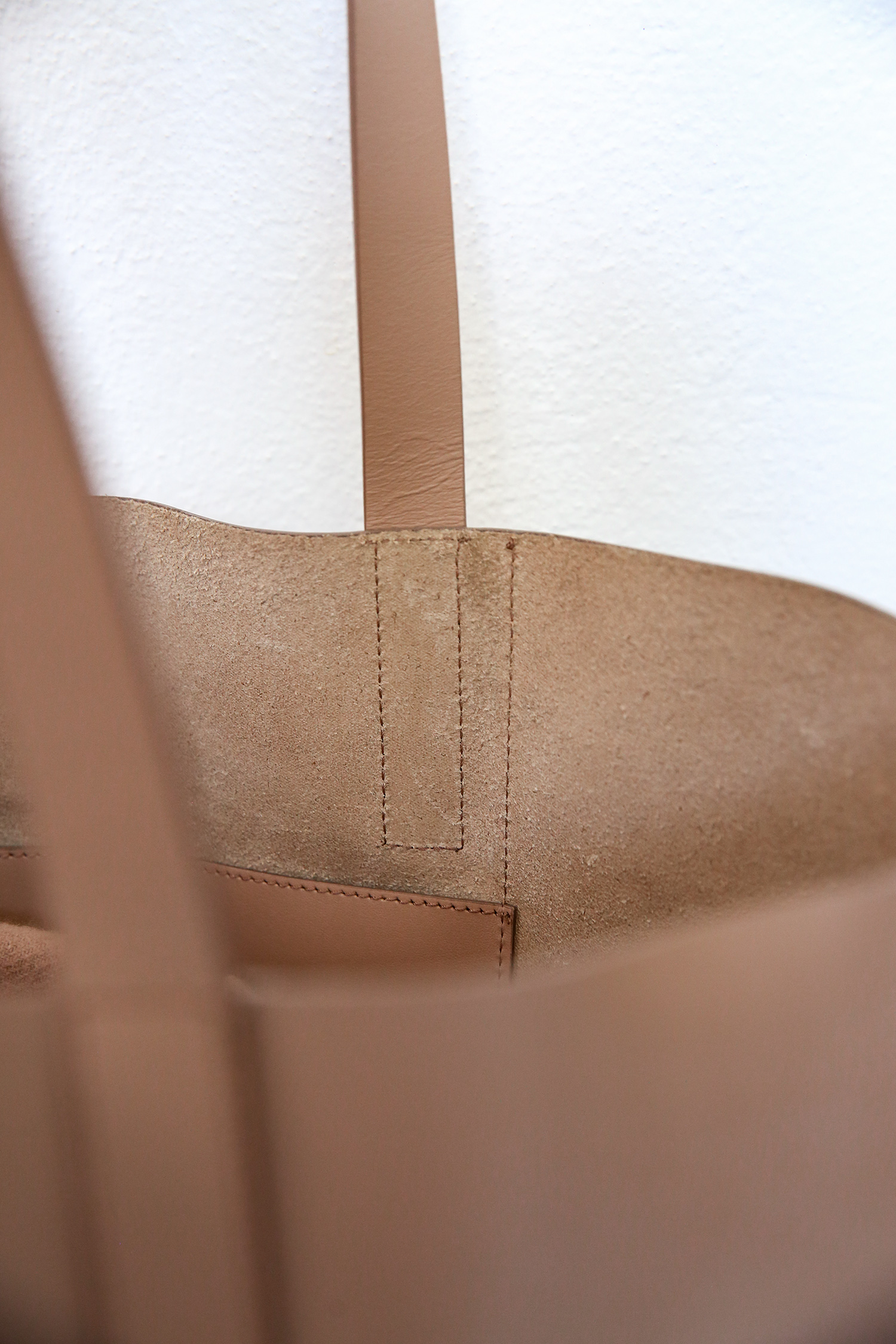 Everlane Review: The Day Tote Mini — Fairly Curated