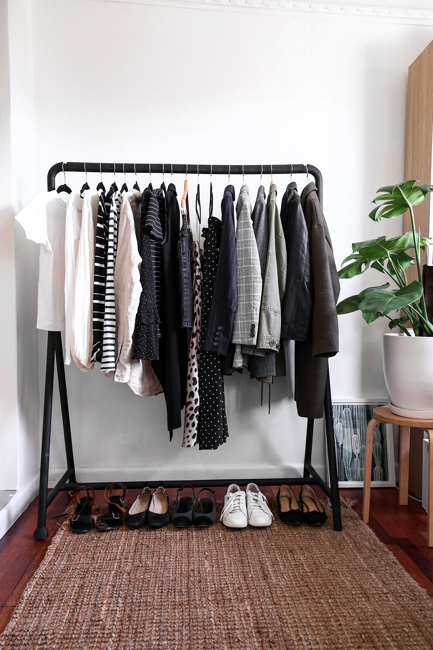 How to Responsibly Declutter your Wardrobe
