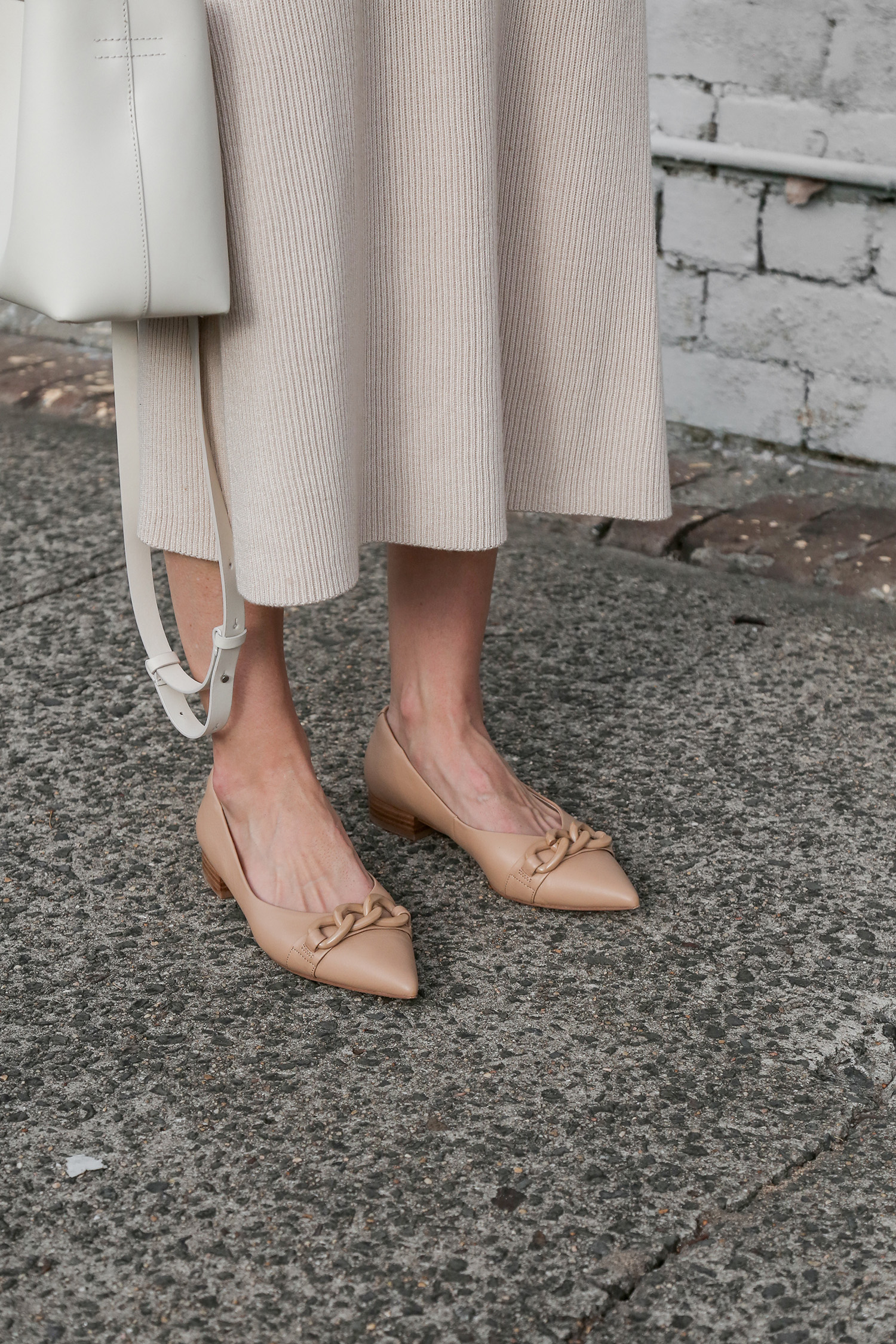 Jo Mercer chain pointed toe flats