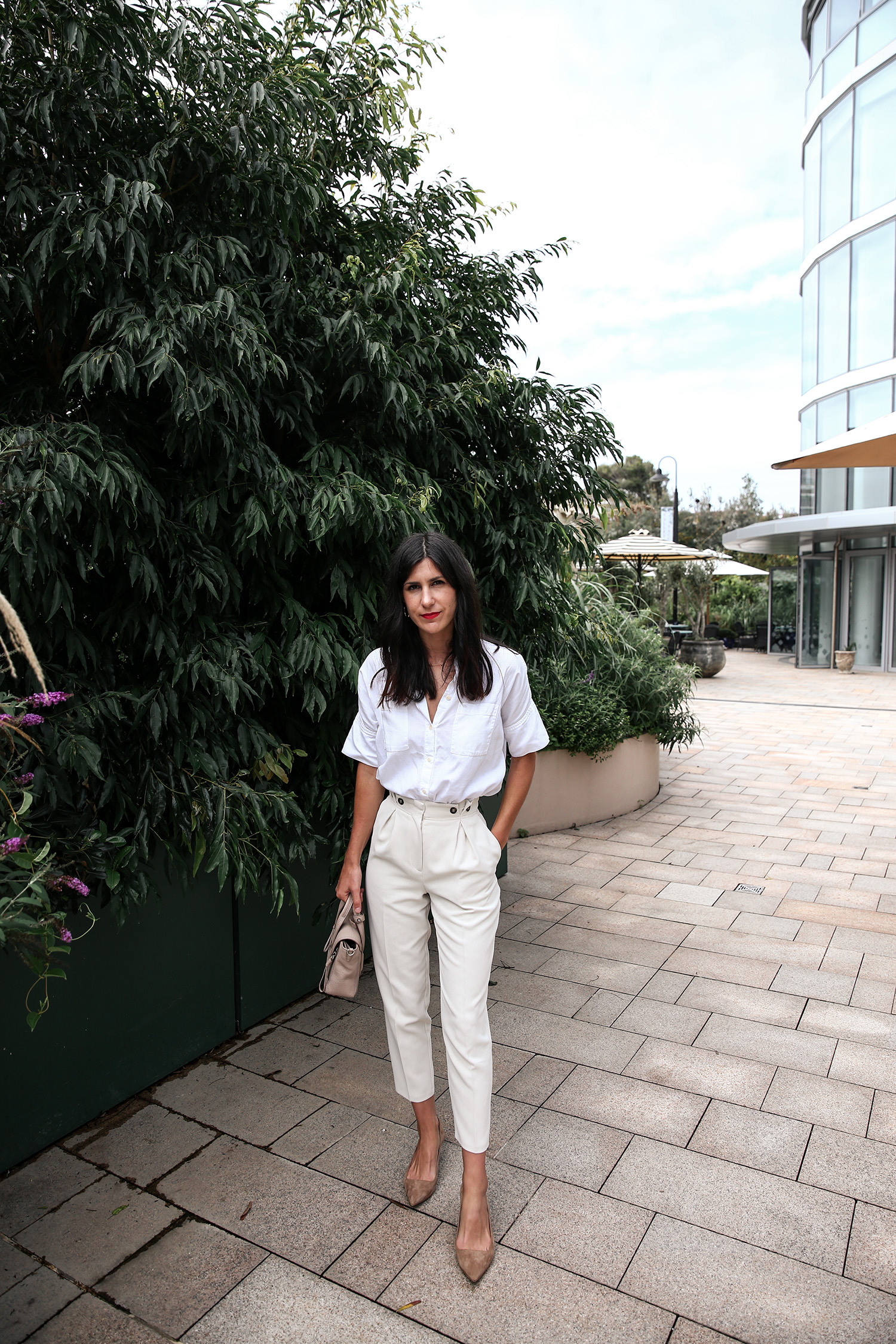 What color shirt goes well with beige pants  Quora