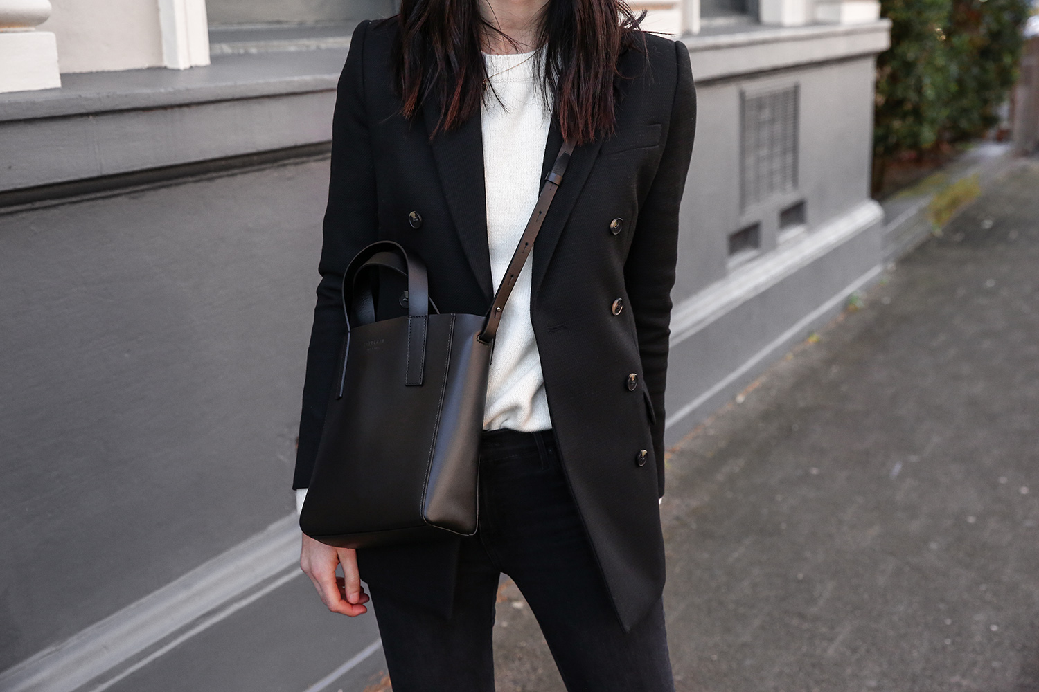 Make your outfit look more expensive | Mademoiselle | A Minimalist ...