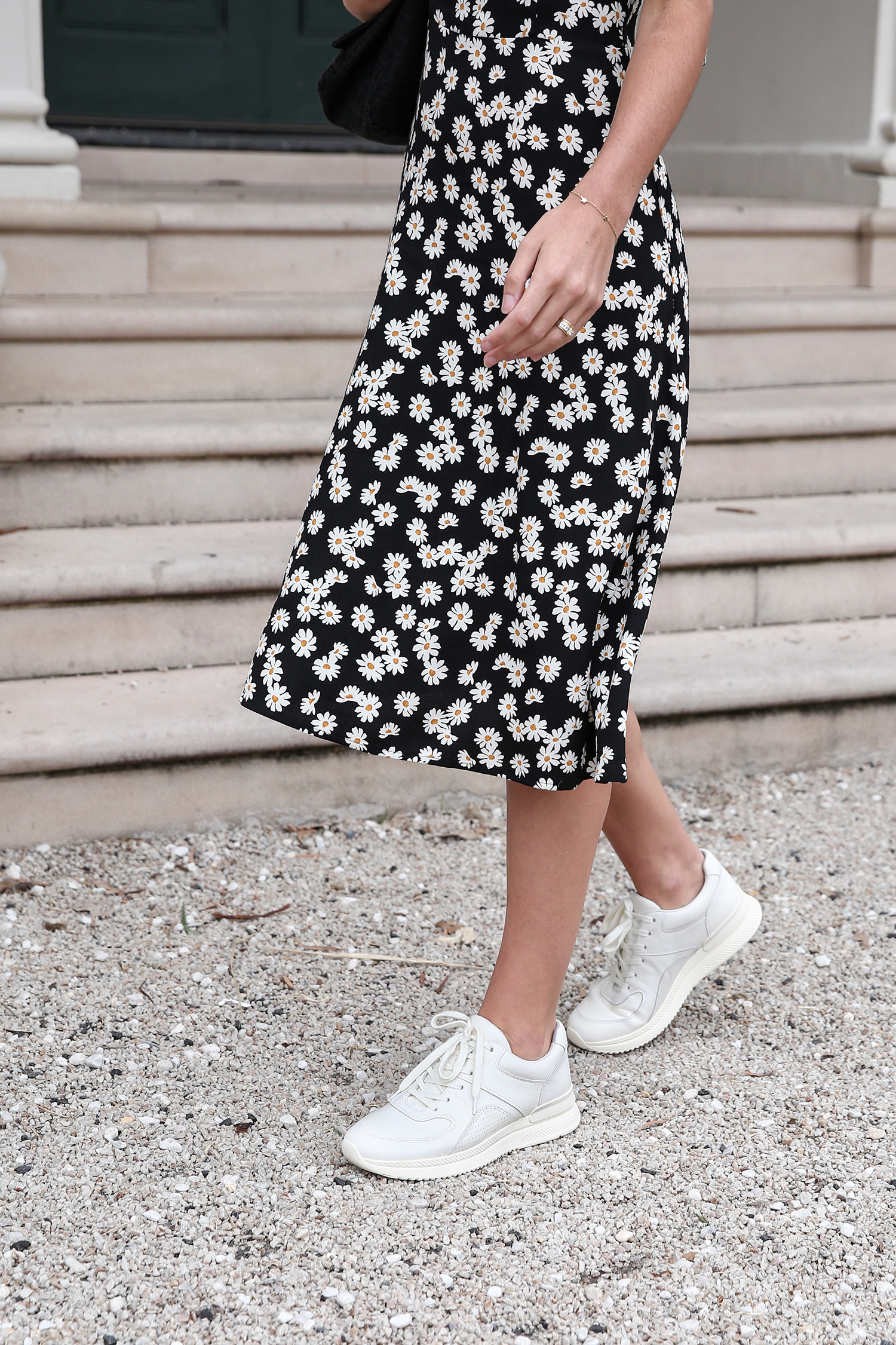Tread by Everlane Sneakers How to Style Them and review