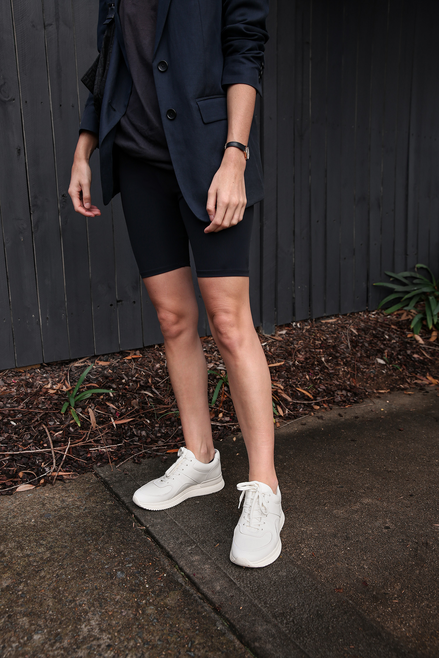 everlane tread sneakers