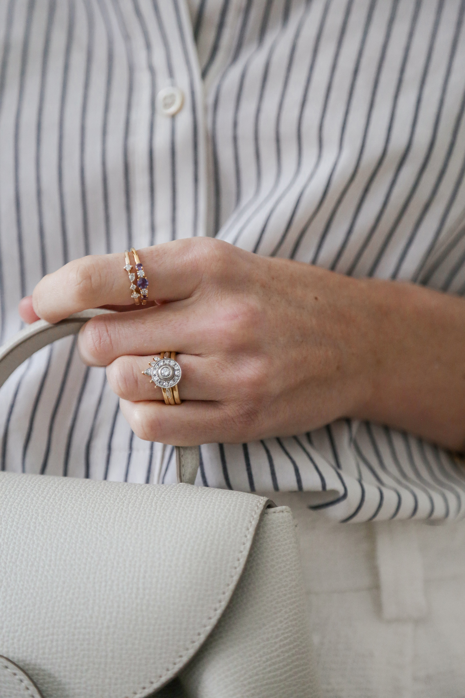 Neutral toned outfit minimal style Linjer Maya amethyst ring