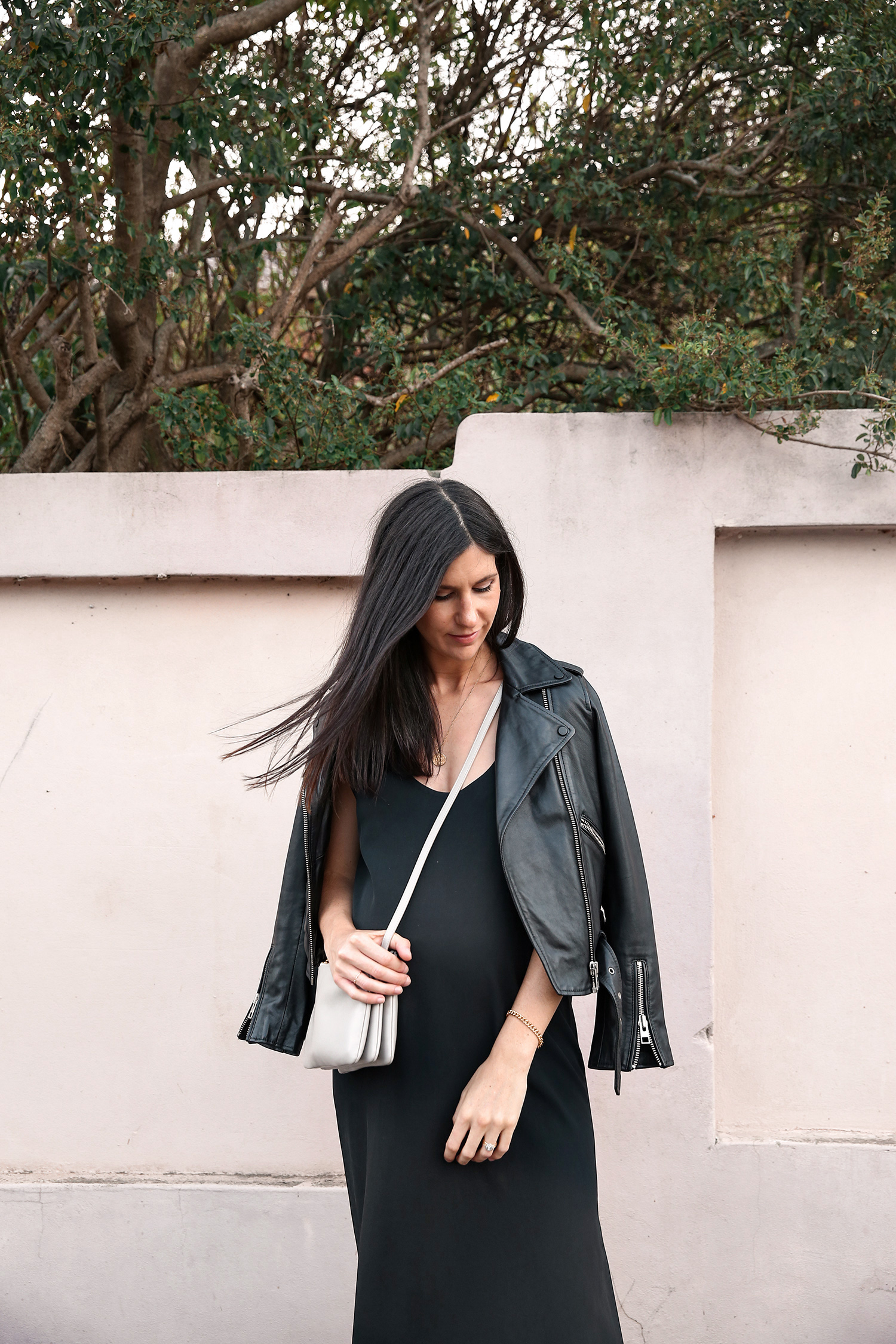 Jamie Lee of Mademoiselle wearing a minimal all black outfit