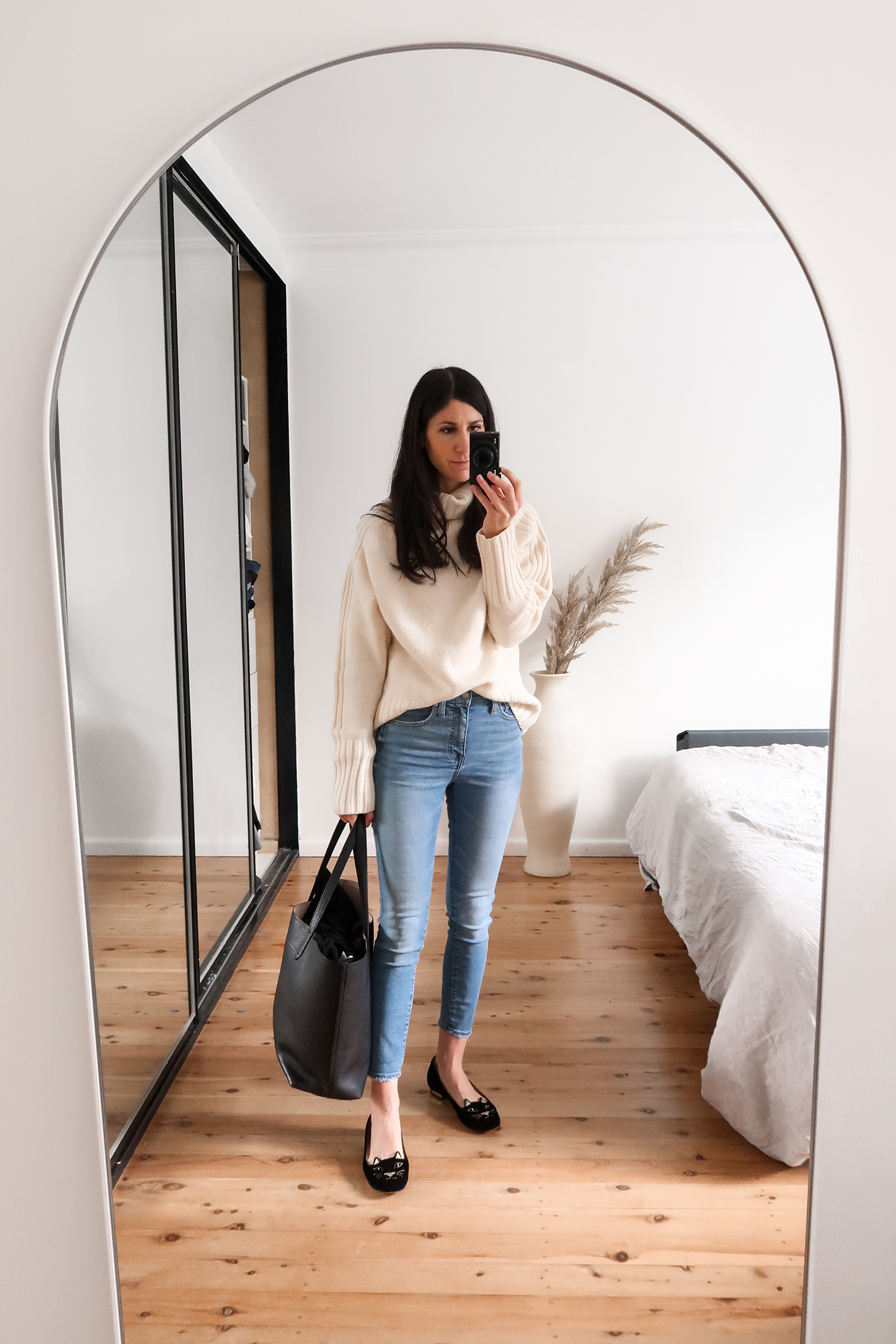 30X30 Capsule Wardrobe Challenge Outfit Minimal Style