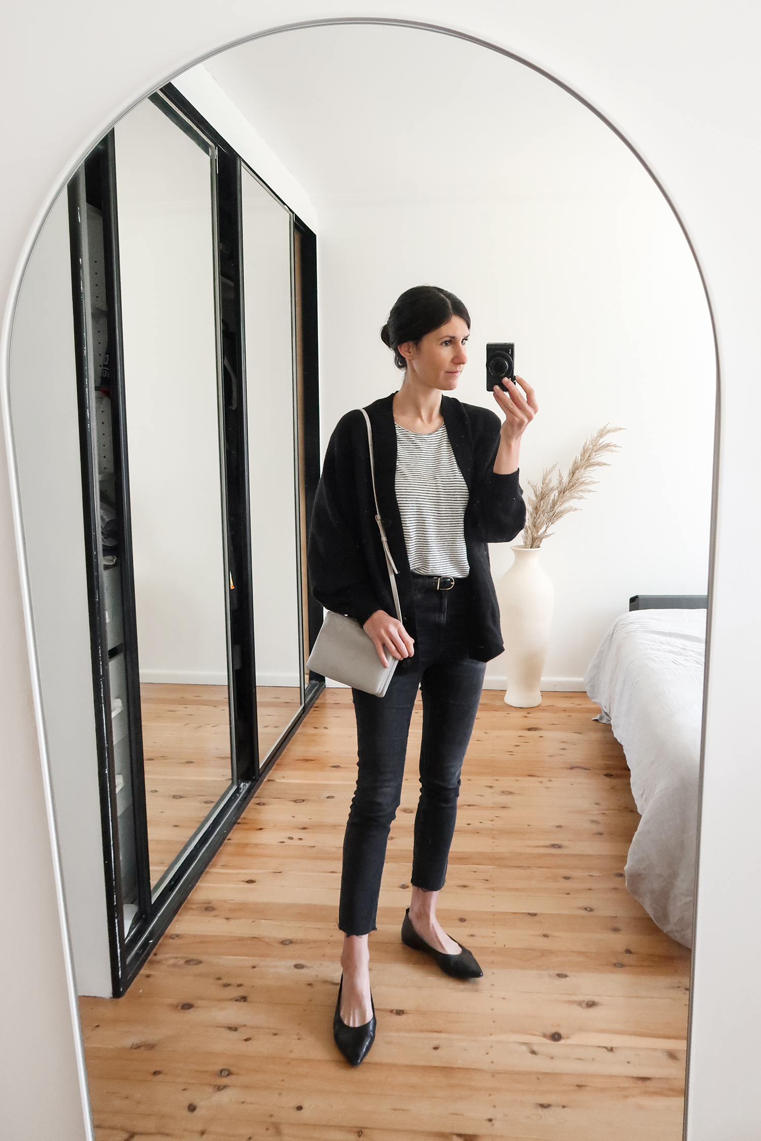 30X30 Capsule Wardrobe Minimal Neutrals Outfit