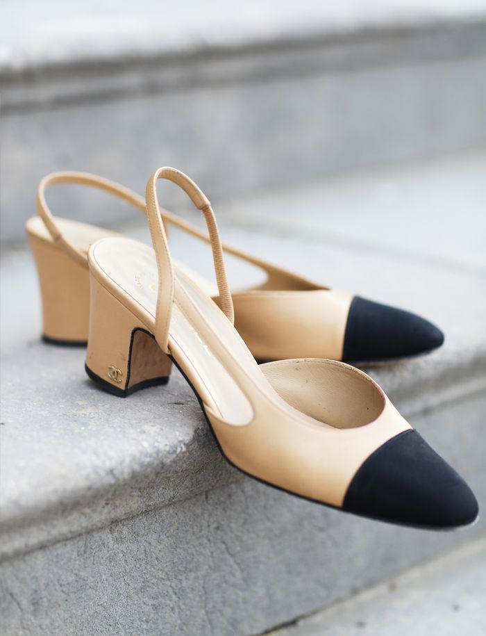 Designer Shoe Dupe - Chanel two tone pumps