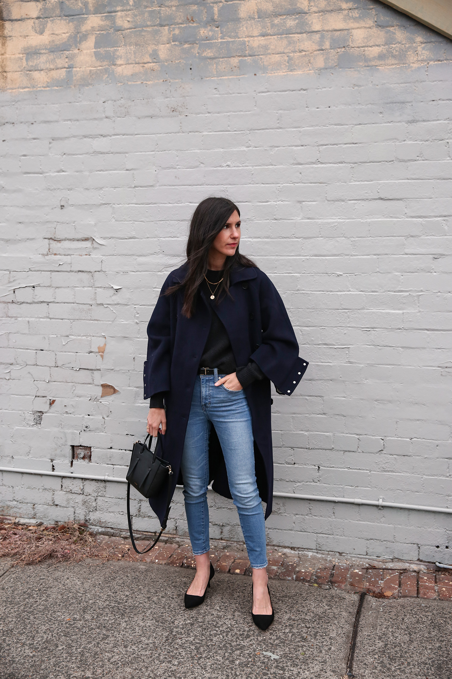 Winter Outfit #2: Oversized navy coat