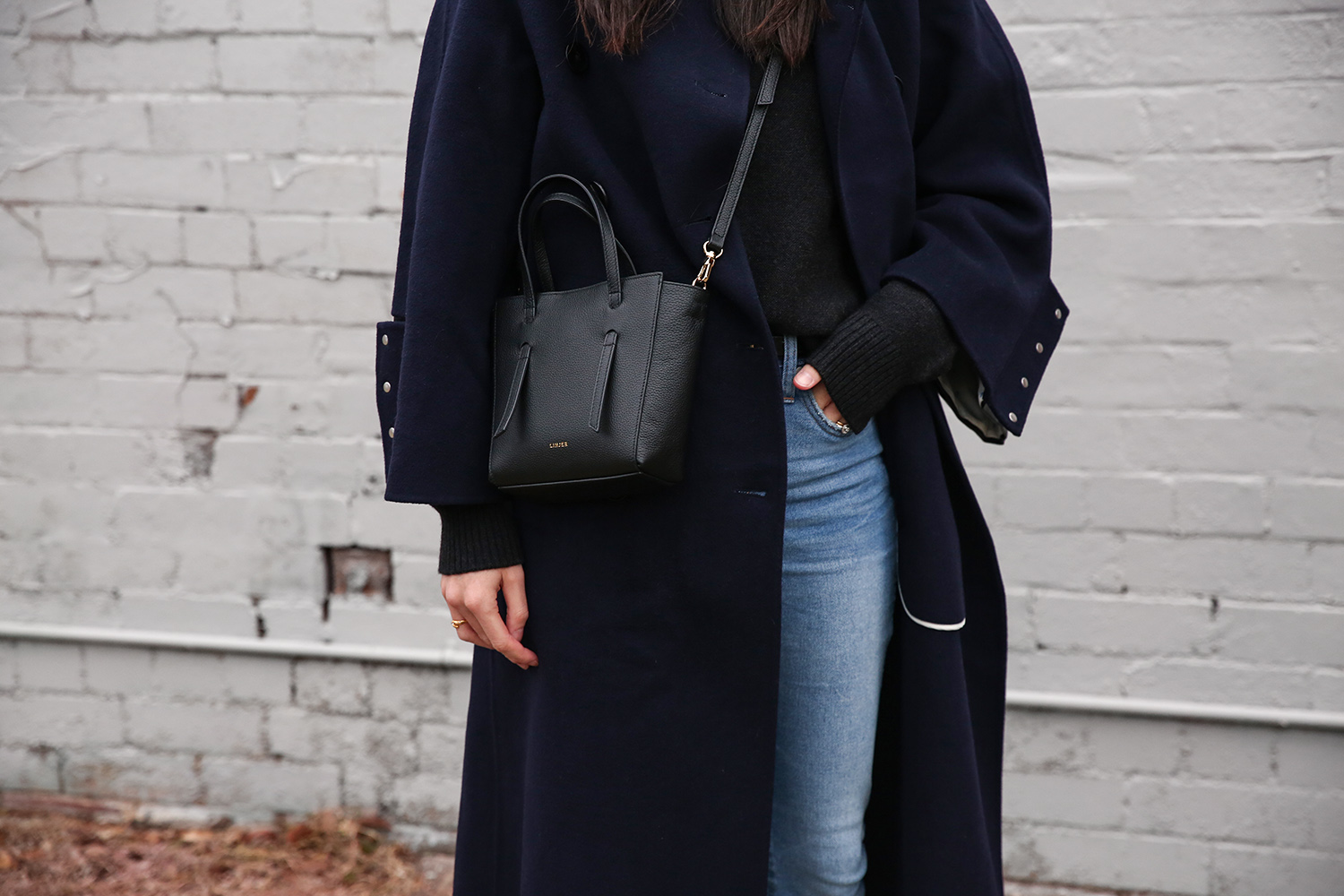 Jamie Lee of Mademoiselle wearing a Scandi inspired minimal outfit