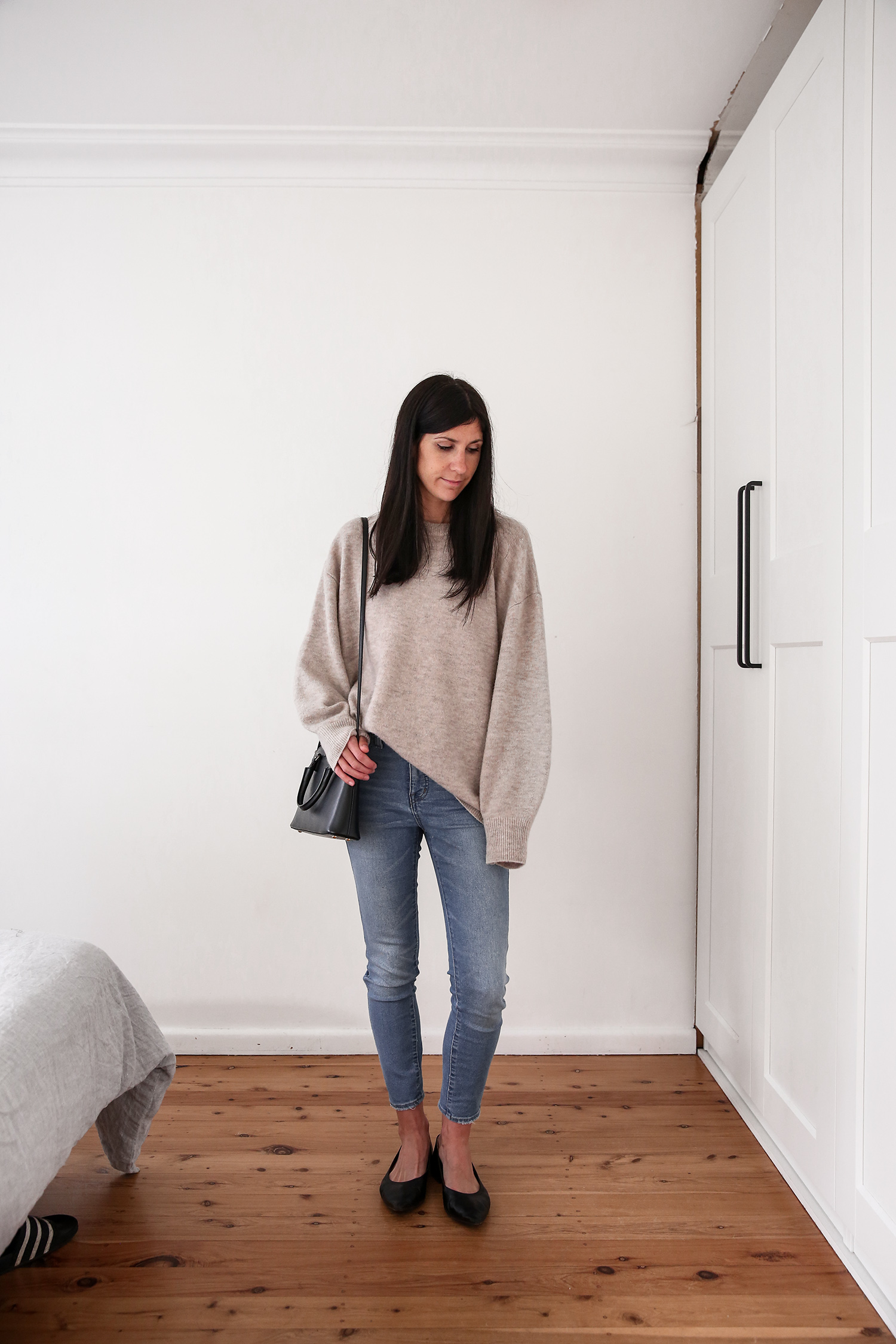Autumn Style Oversized Sweater with Skinny jeans