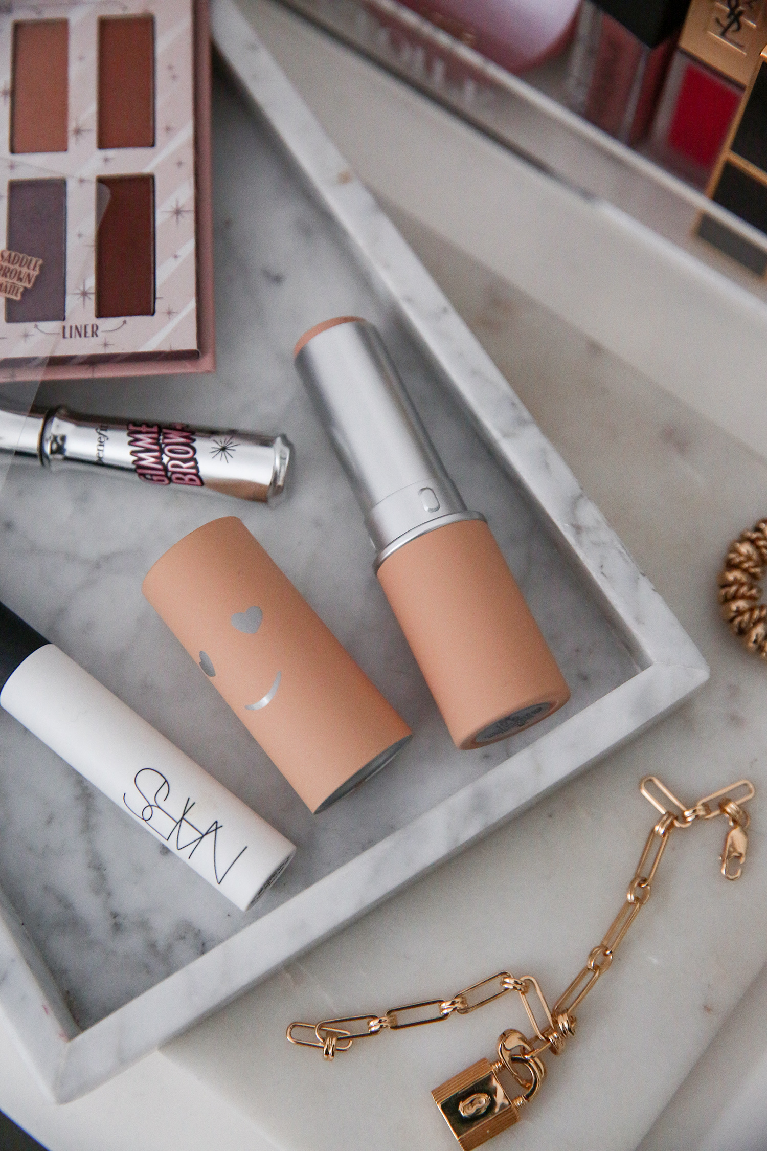 enefit Hello Happy Air Stick Foundation Review