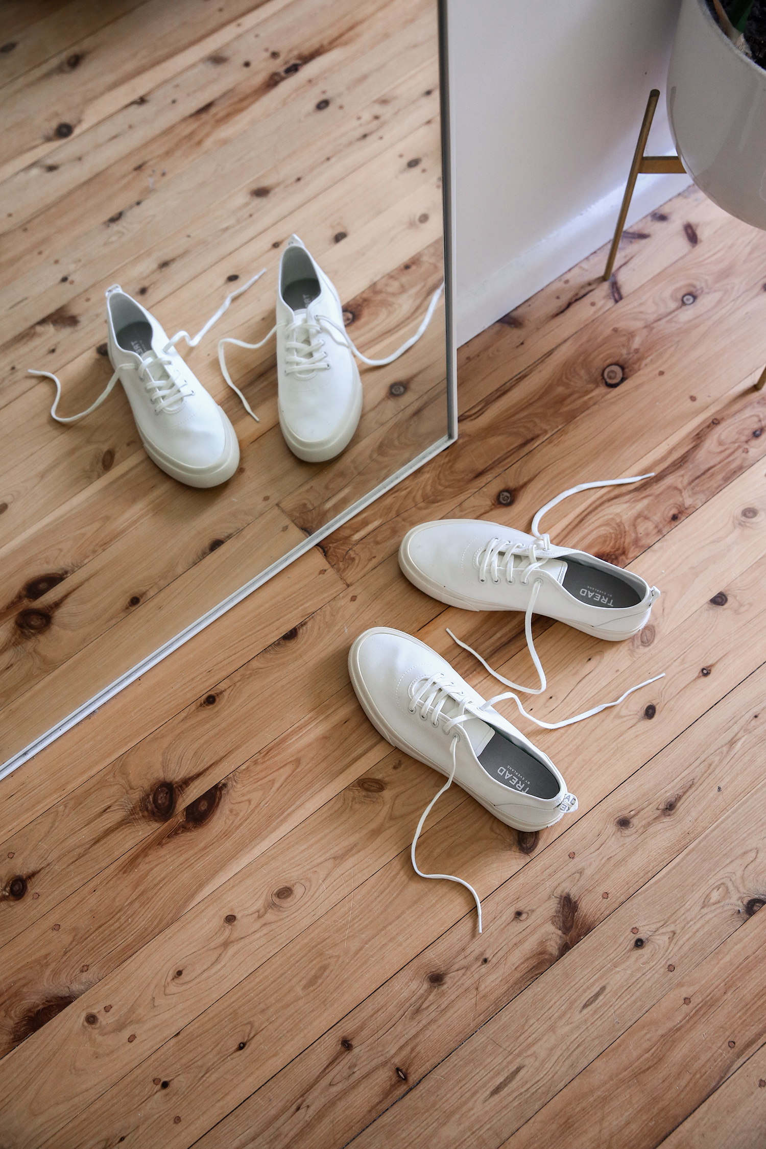 Everlane Forever Sneaker Review Mademoiselle Minimal Style Blog