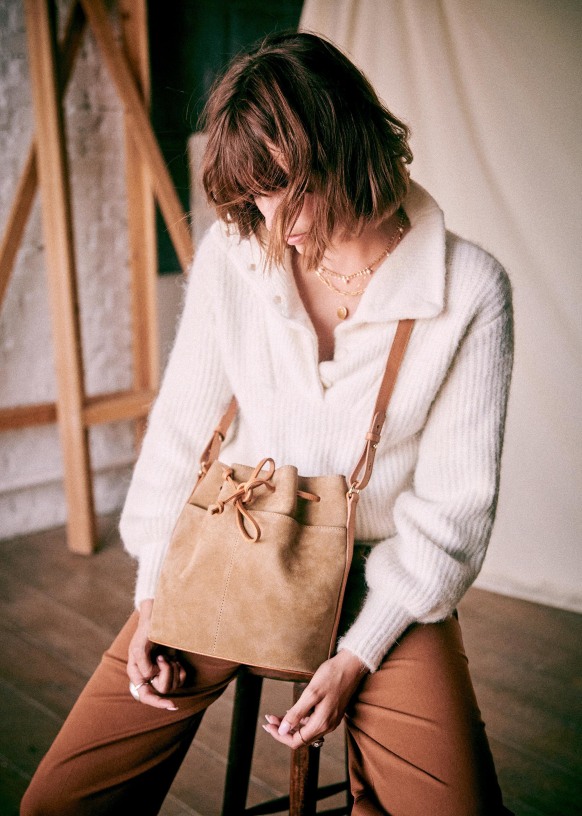 Sezane Lola Bucket Bag Review ⋆ chic everywhere