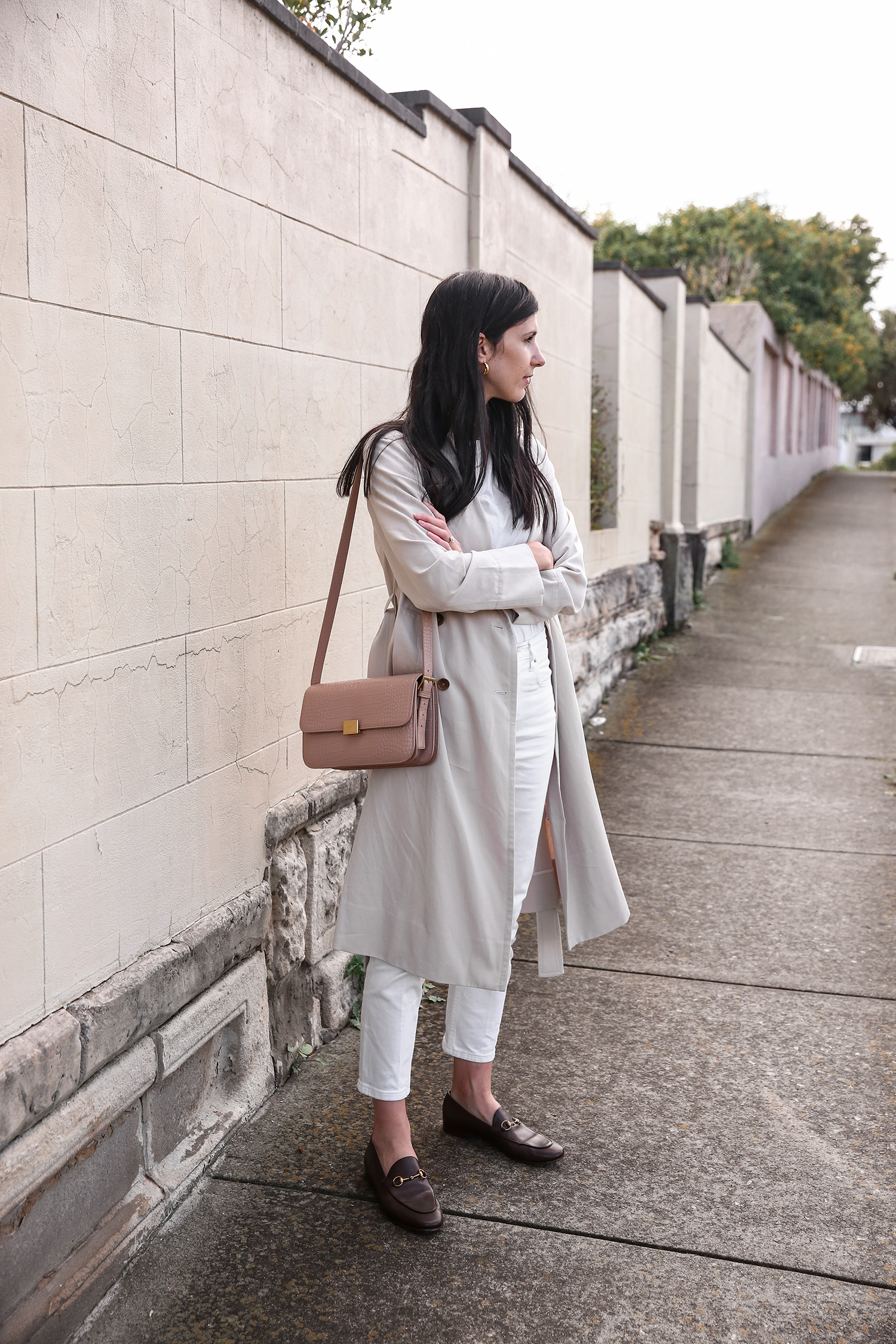 Neutrals minimal style outfit