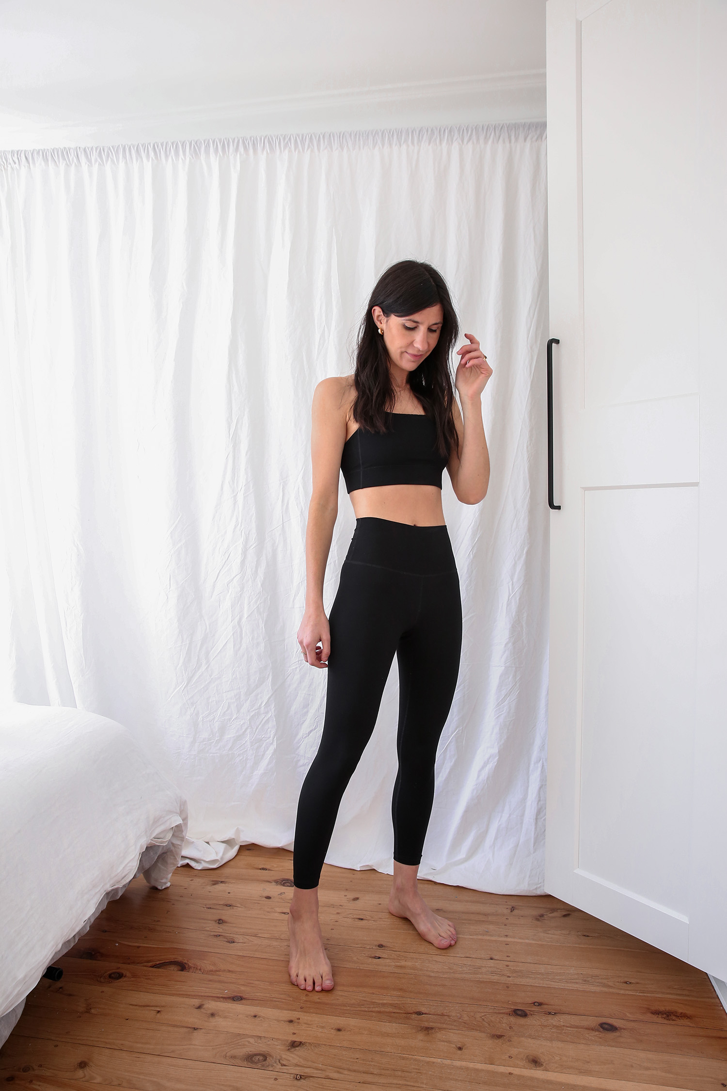 Everlane perform activewear review