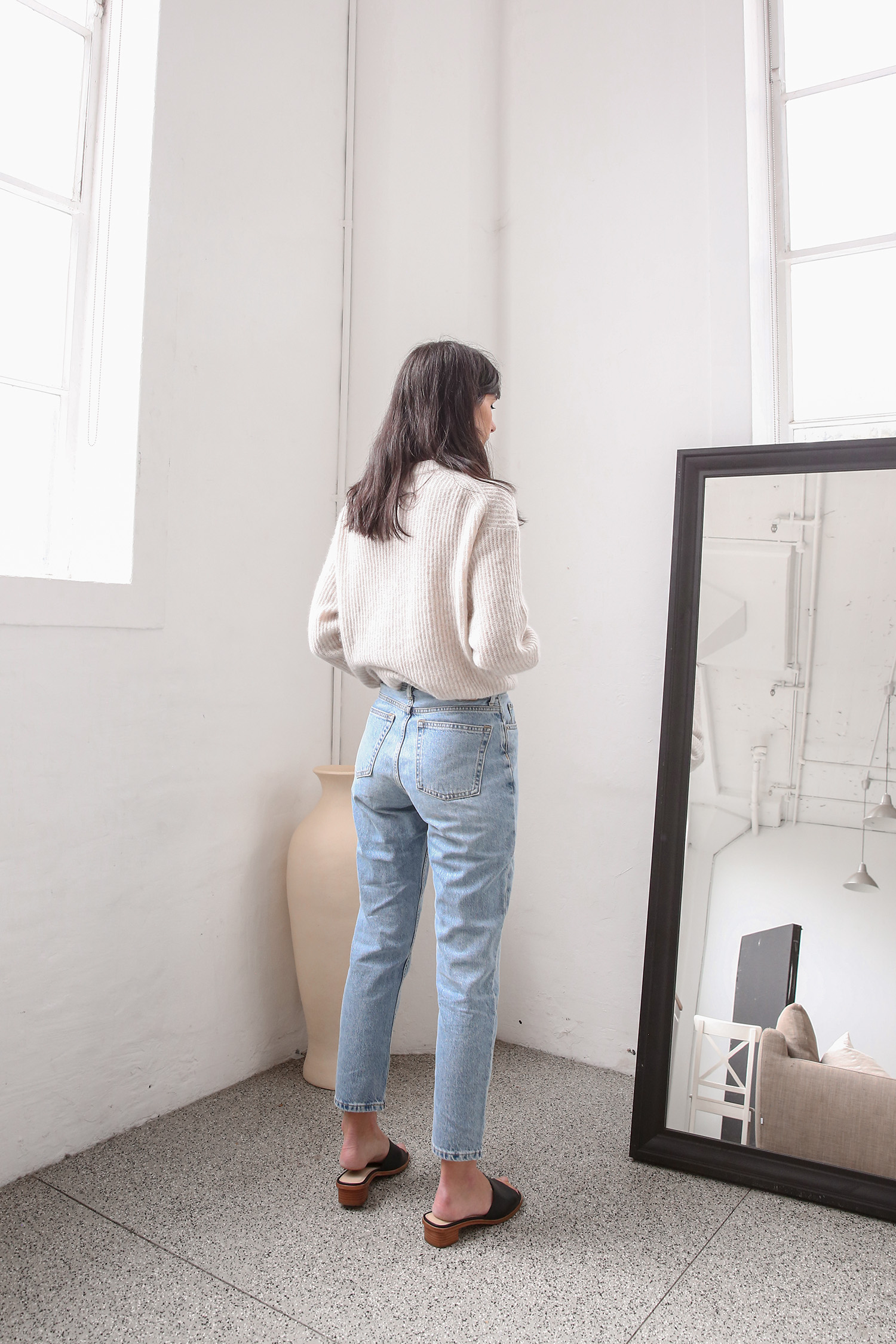 Everlane 90s Cheeky Straight Jean