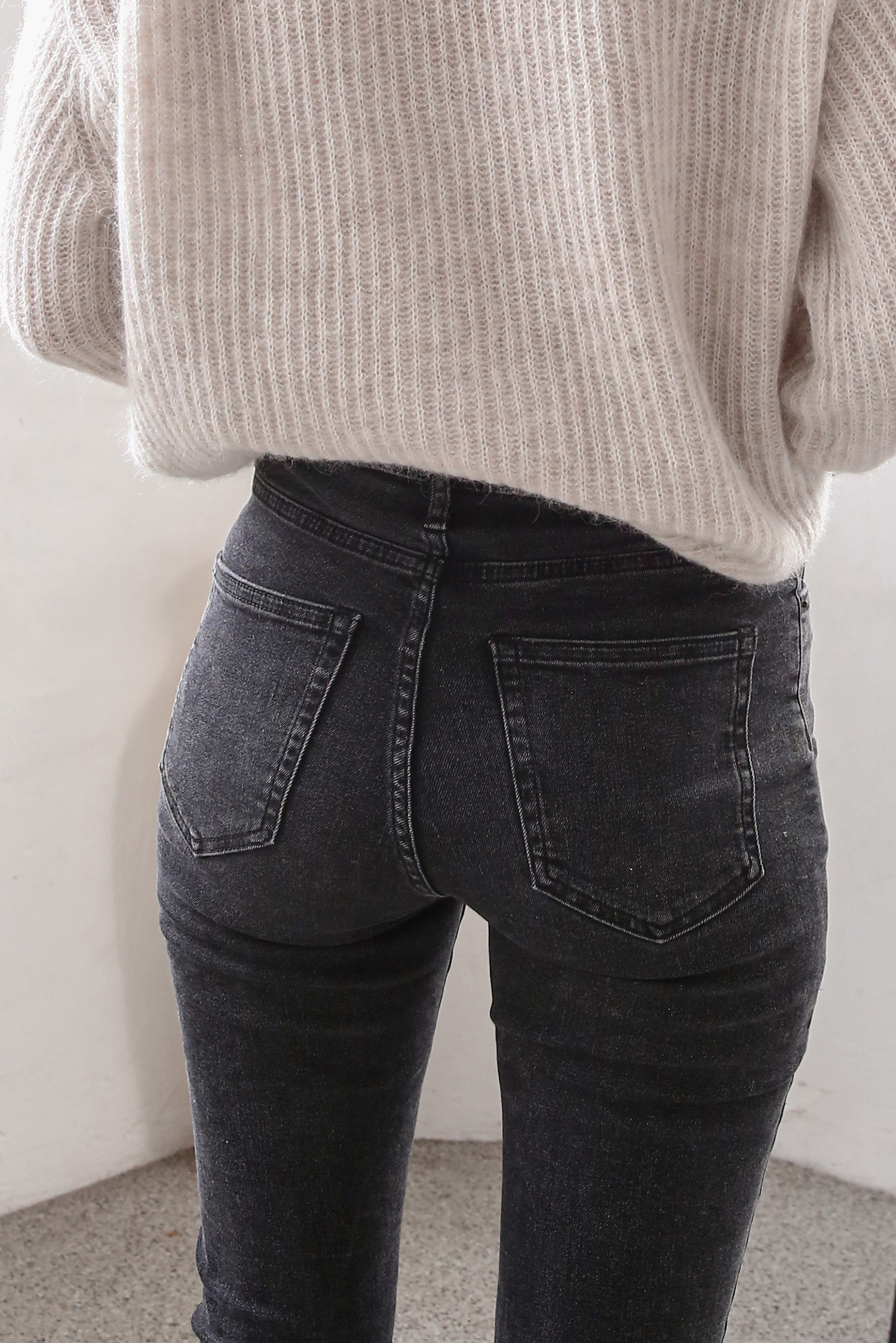Authentic Stretch High Rise Skinny Button Fly Jean Review