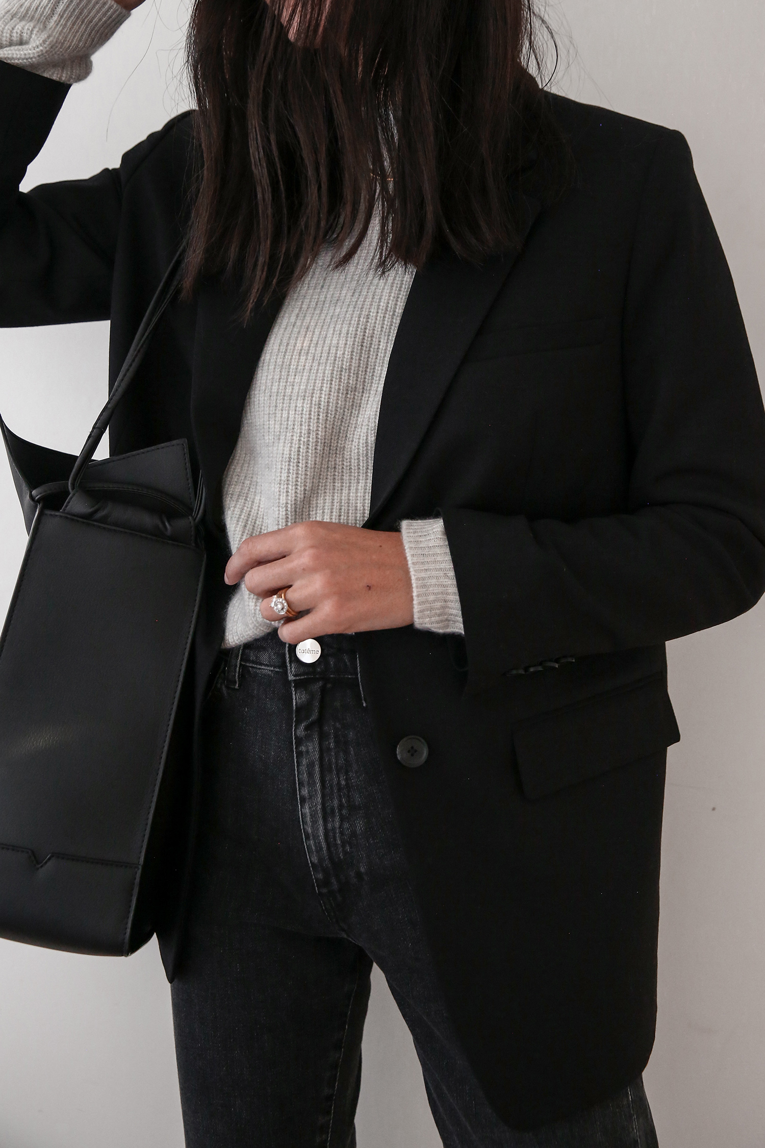 Everlane wool blazer minimal style