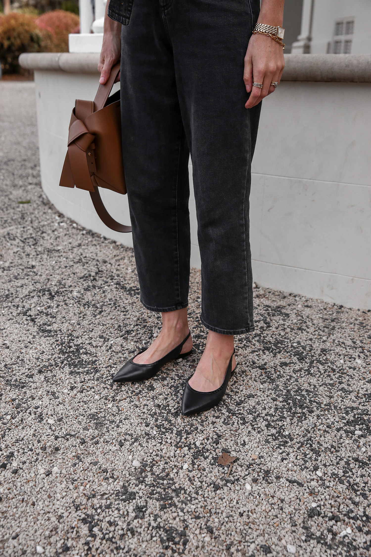 Uniqlo U knitted tank with Witchery Jeans and Nine West Brin flats