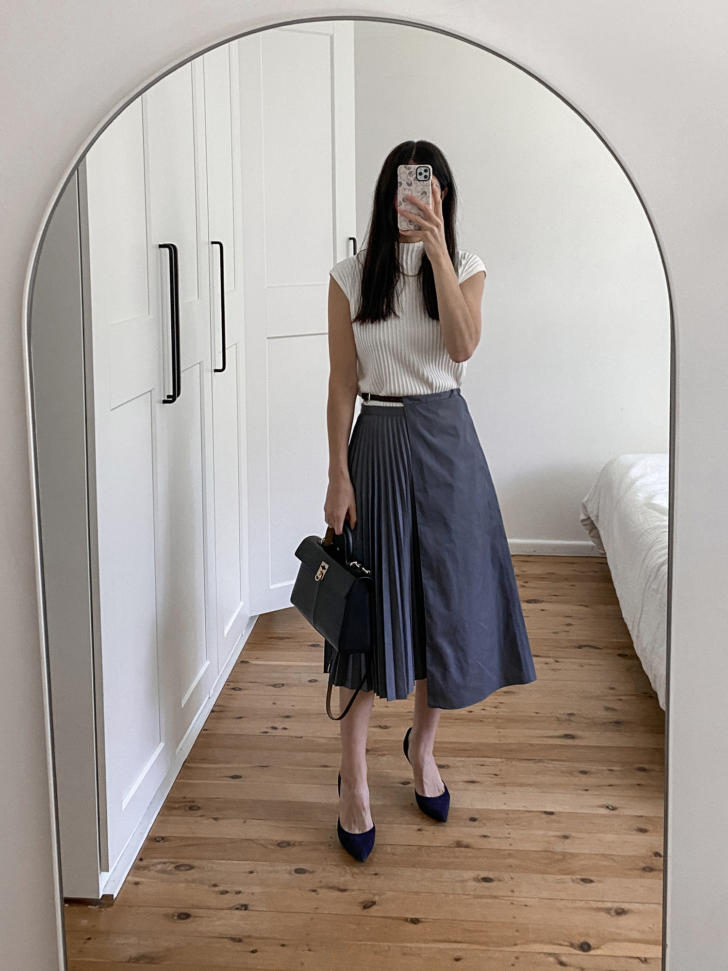 Marle maya tabbard with Tibi pleat skirt and Cafune bag