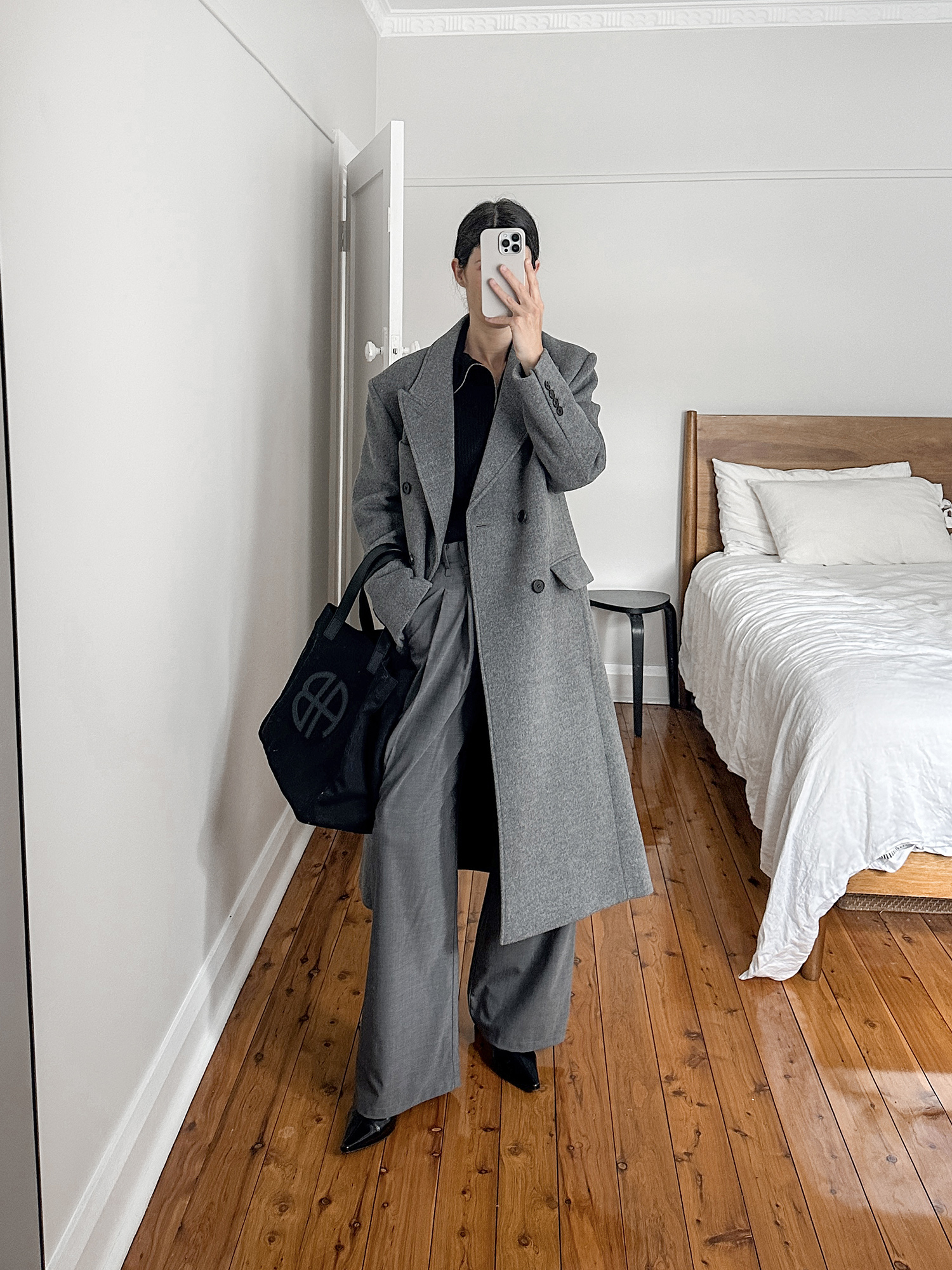 Chic grey monochrome outfit with Quince half zip and DUNST coat