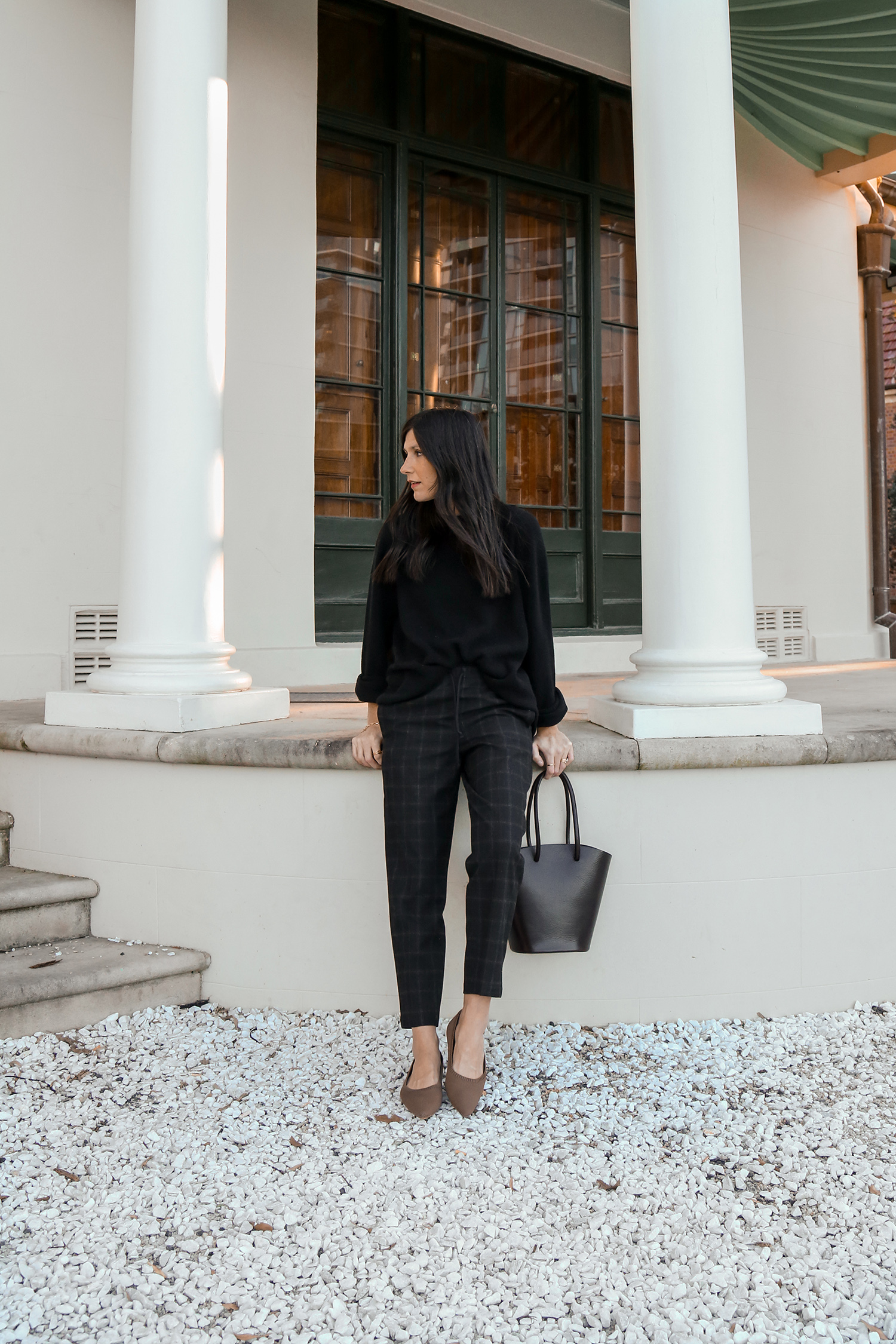 All black outfit minimalist style