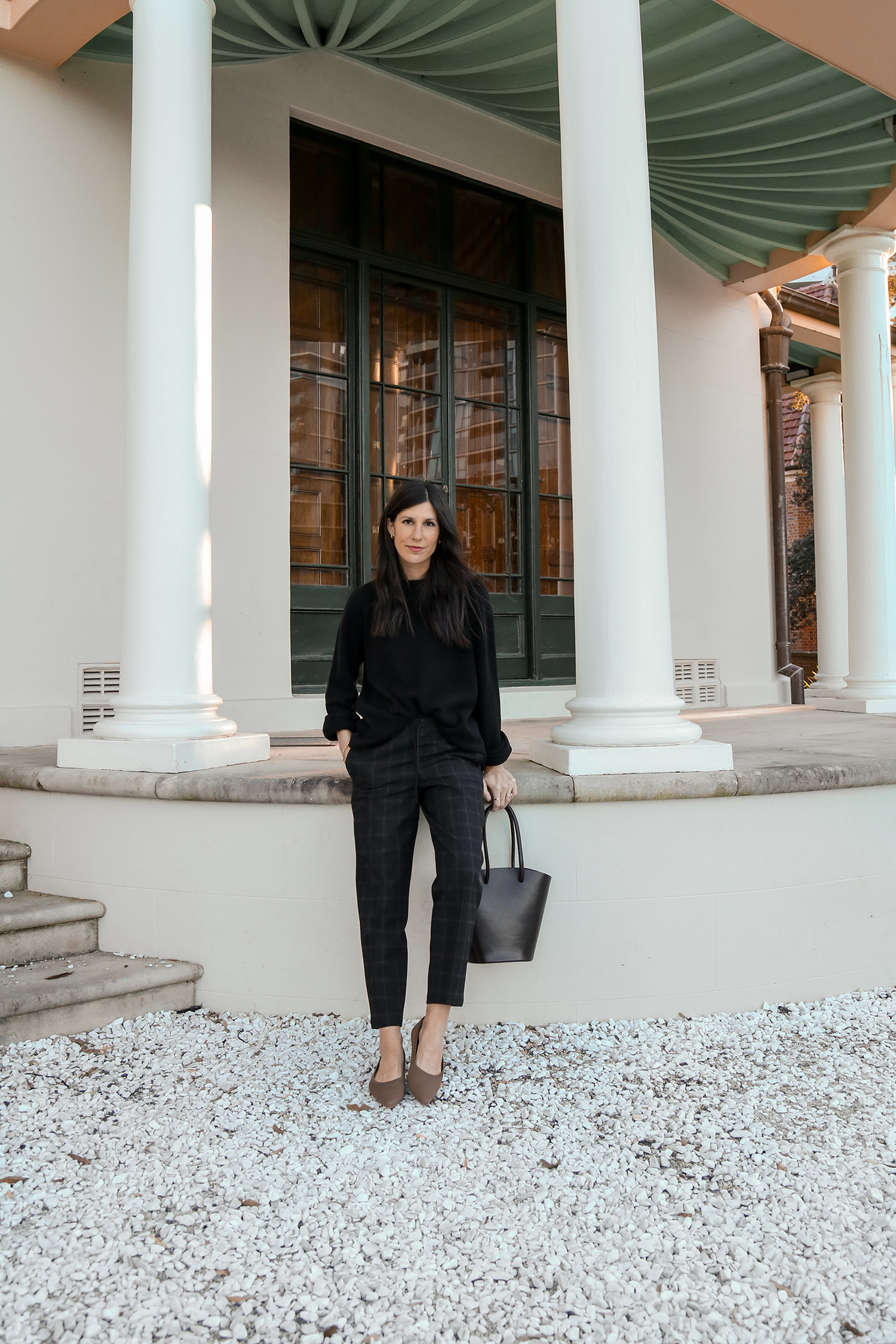 Minimalist outfit all black monochrome