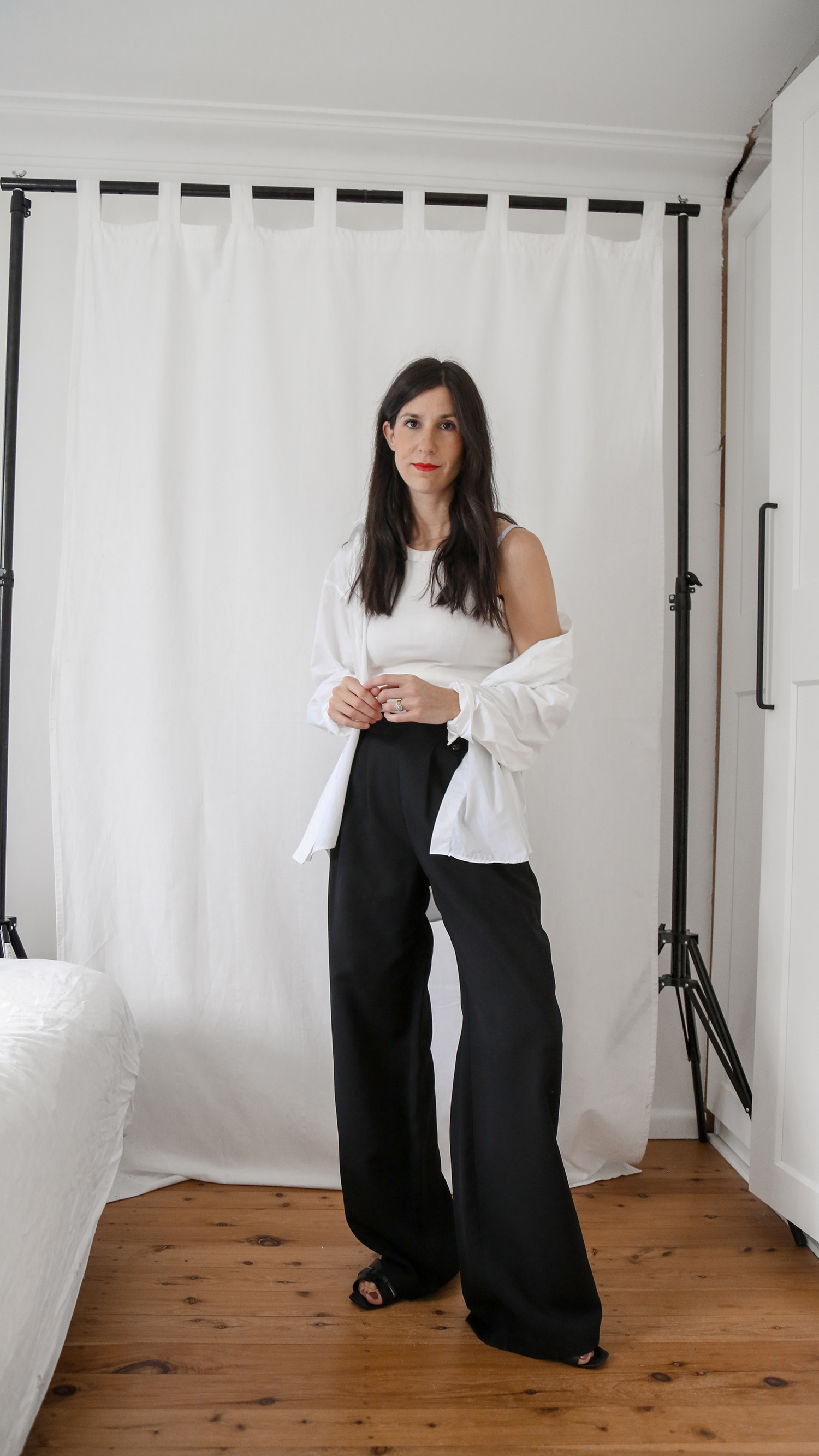 how to style Sezane Loulou trousers