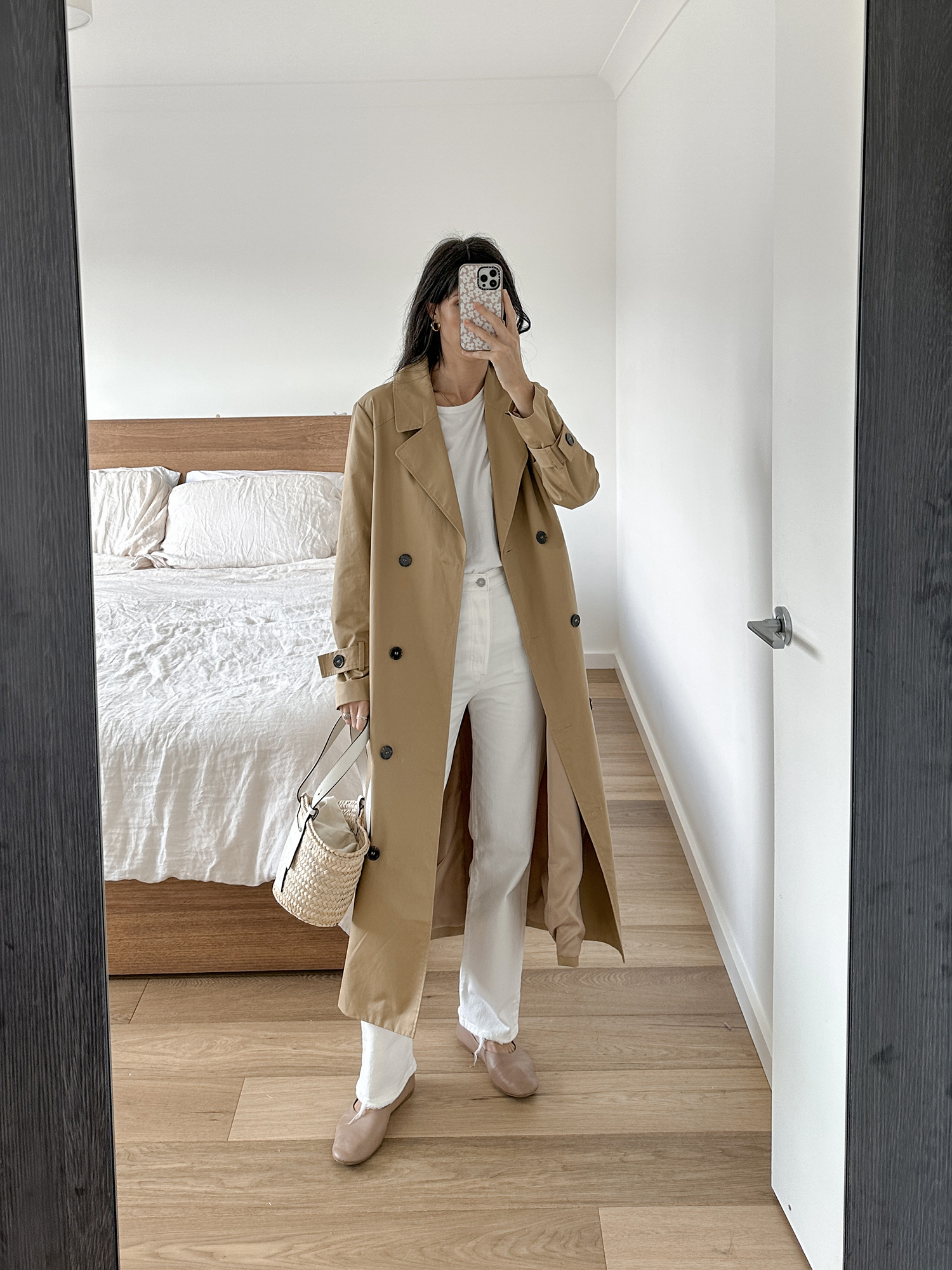 Levis white ribcage jeans with DISSH foster trench coat and Everlane day gloves