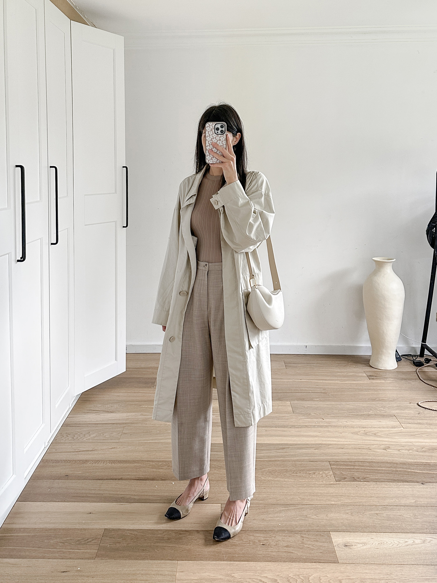 Wearing DISSH ribbed knit with Facade Pattern trousers and Uniqlo U trench coat