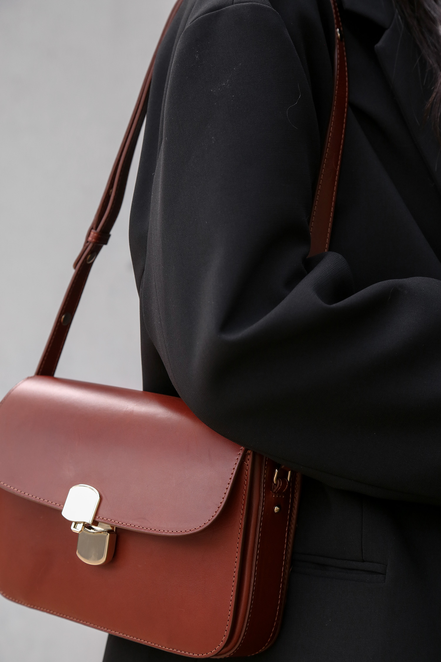 Minimal style French girl bag