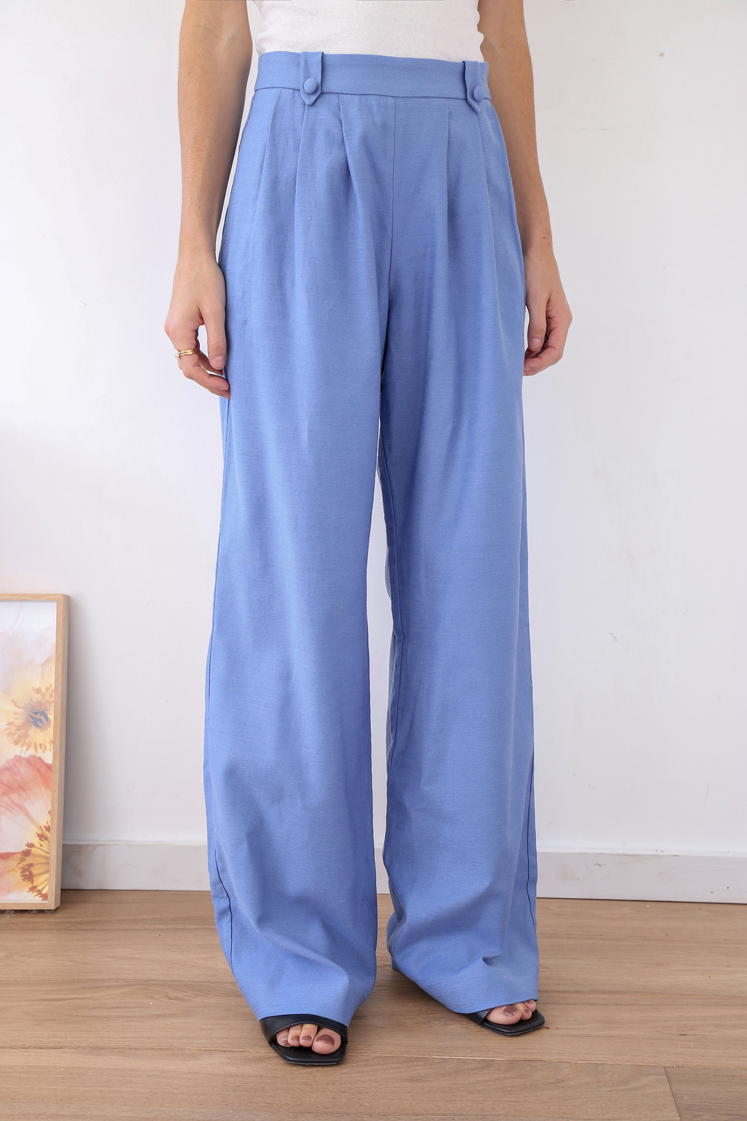 Sezane Loulou Trousers review in vintage blue