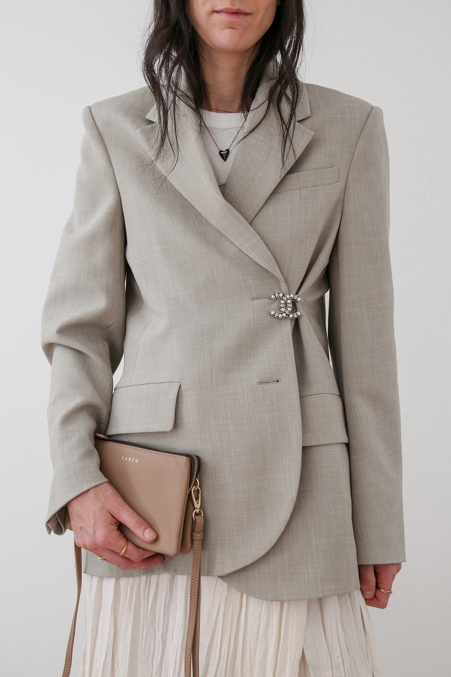 Minimalist style pinched blazer effect with brooch Camilla and Marc Morella blazer