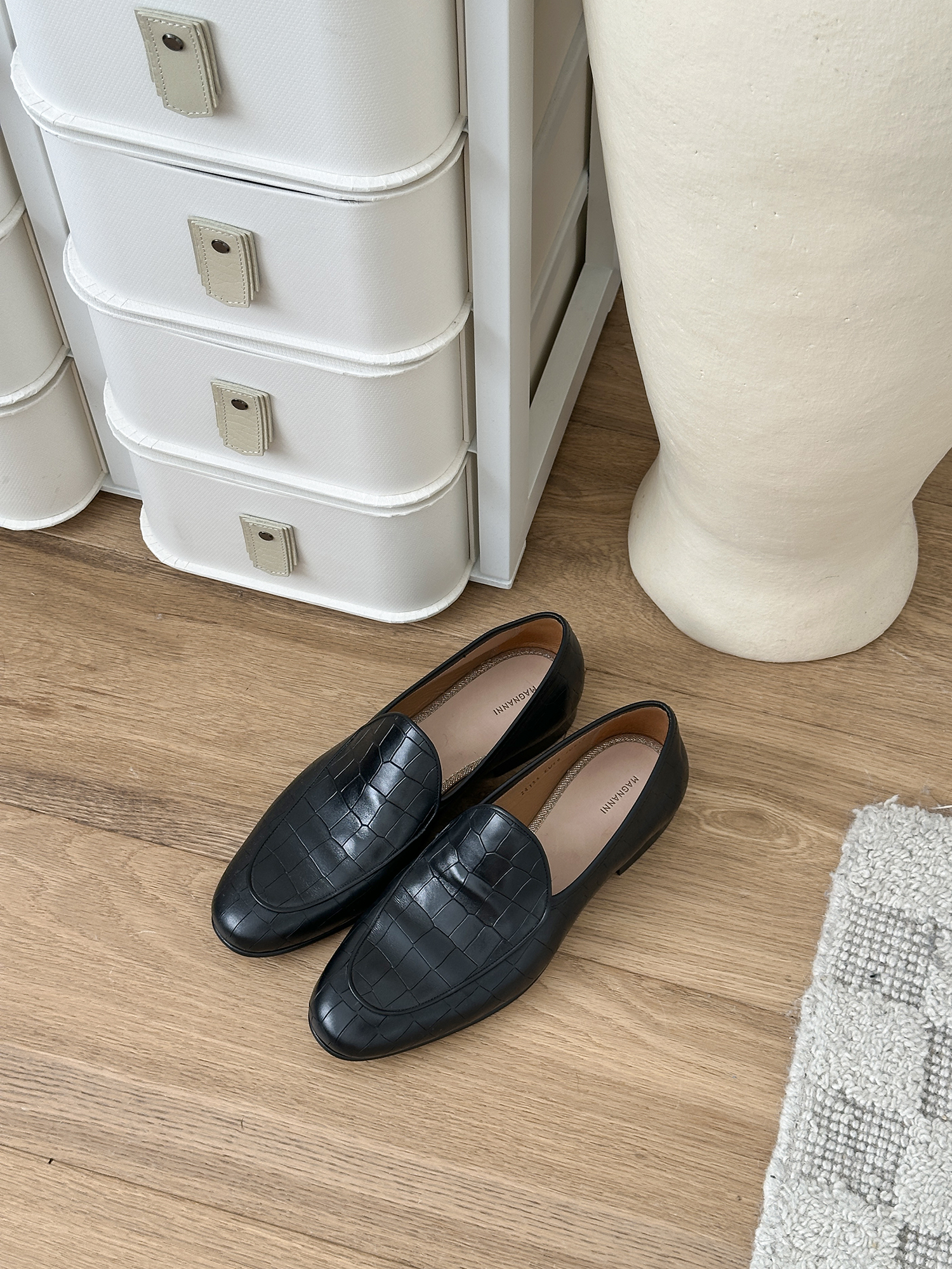 Magnanni Charlotte Loafers Review