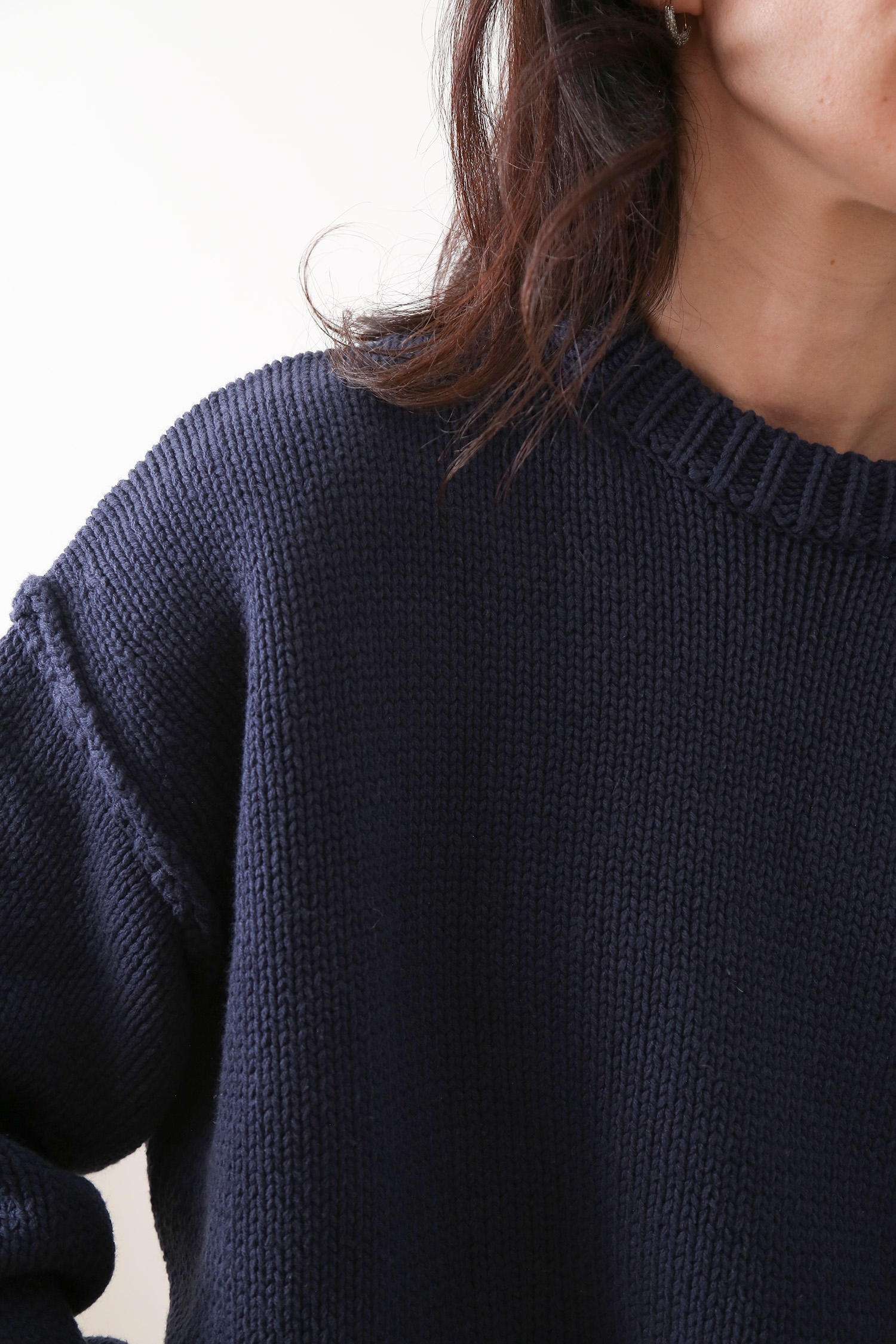 Bulky collar detail