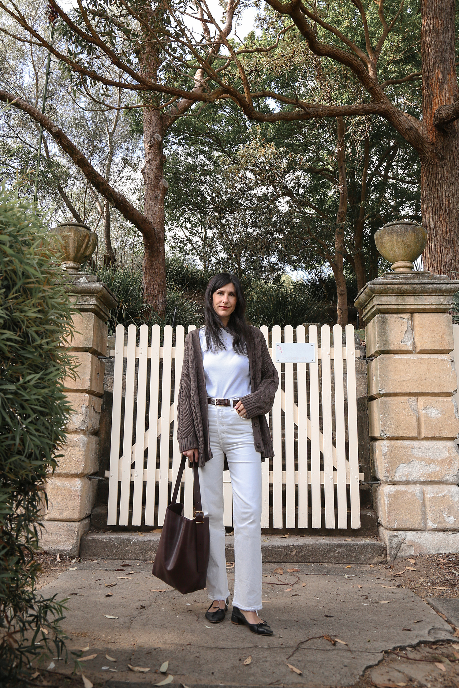 All neutral minimal outfit