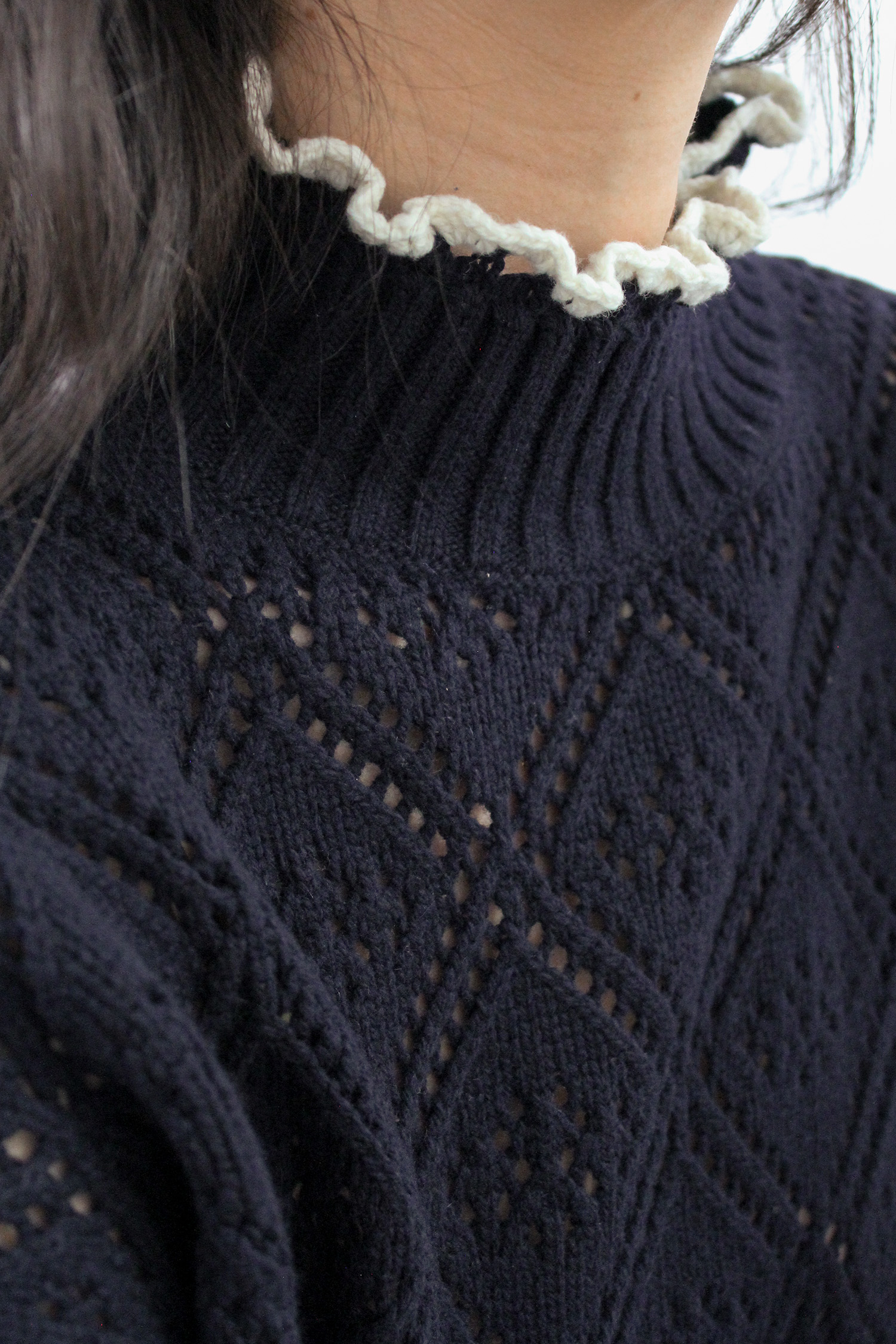 Laurie Jumper crochet collar