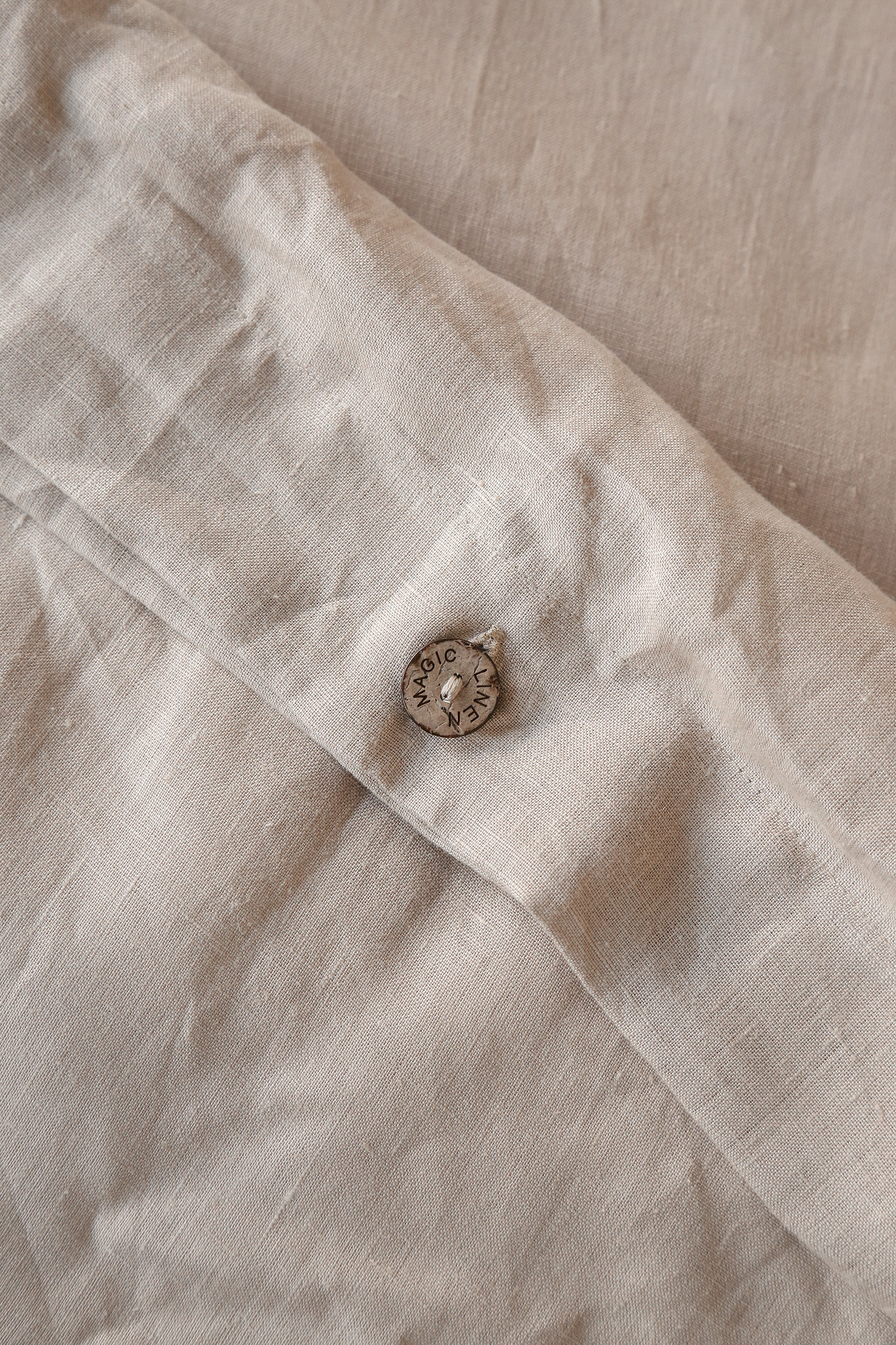 Stonewashed Linen Duvet button closure