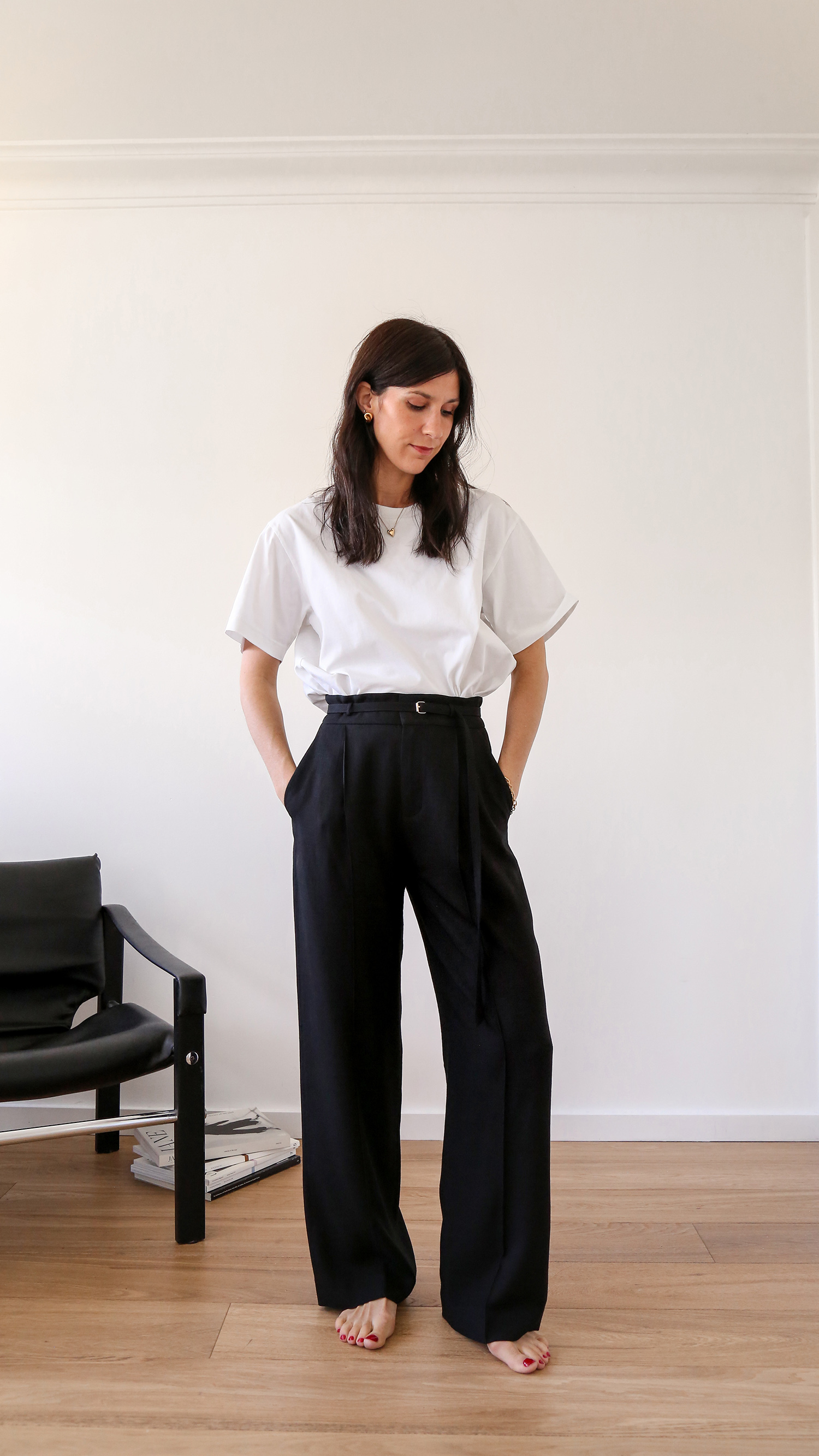 One base, five outfits - Mademoiselle | Minimal Style Blog